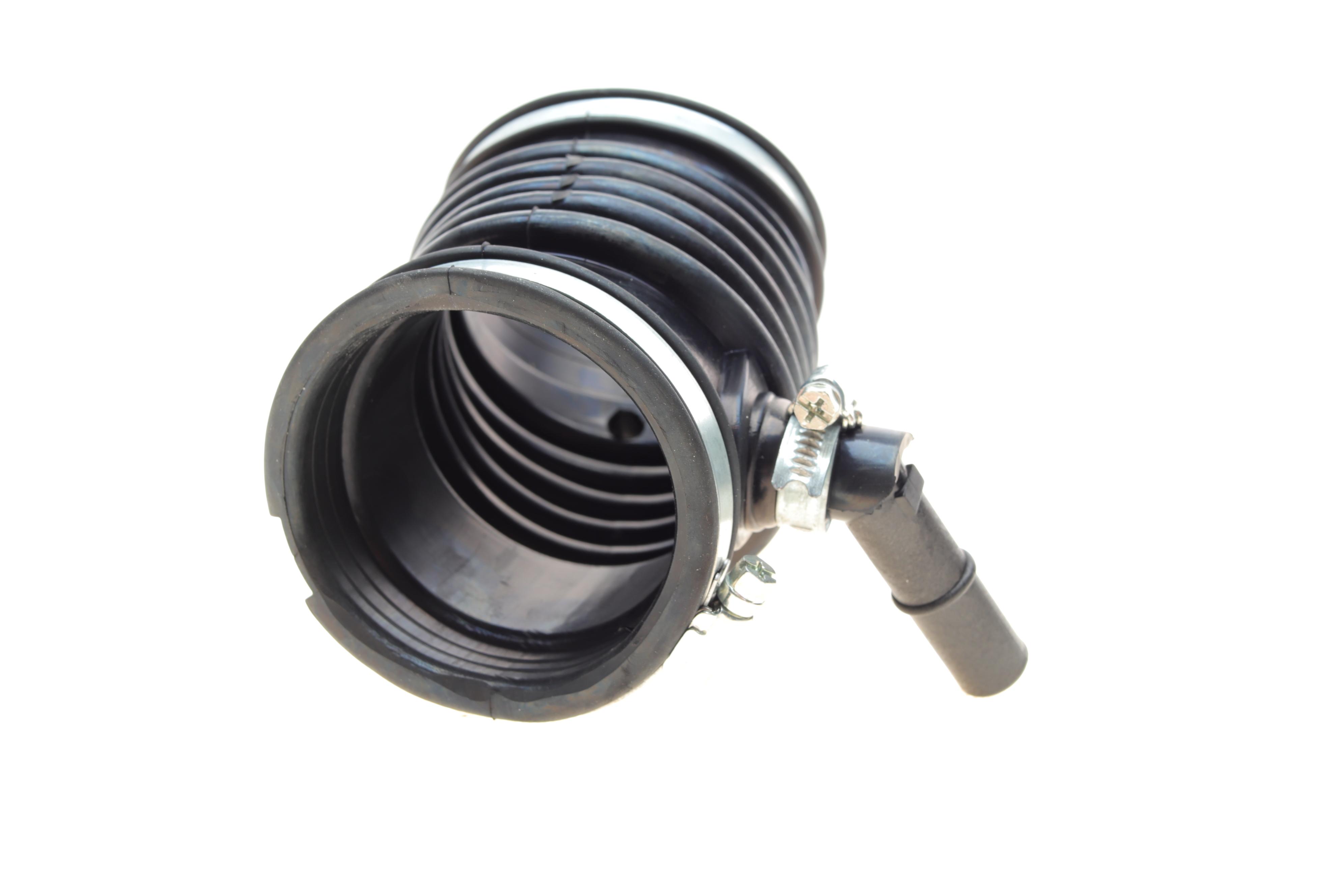 Патрубок фильтра воздушного Ford Connect 1.8TDCi 02-