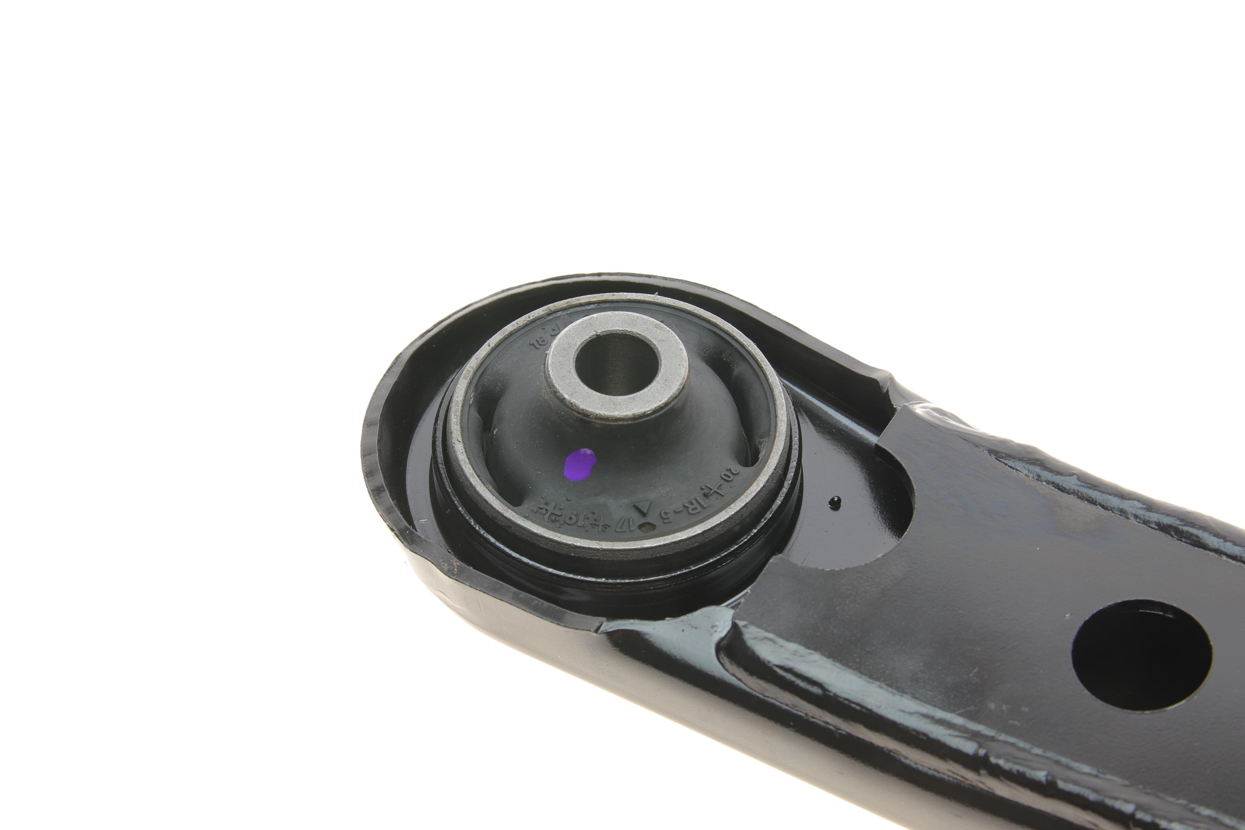 Важіль підвіски (передній/знизу) (R) Citroen C4/C-Crosser 08-