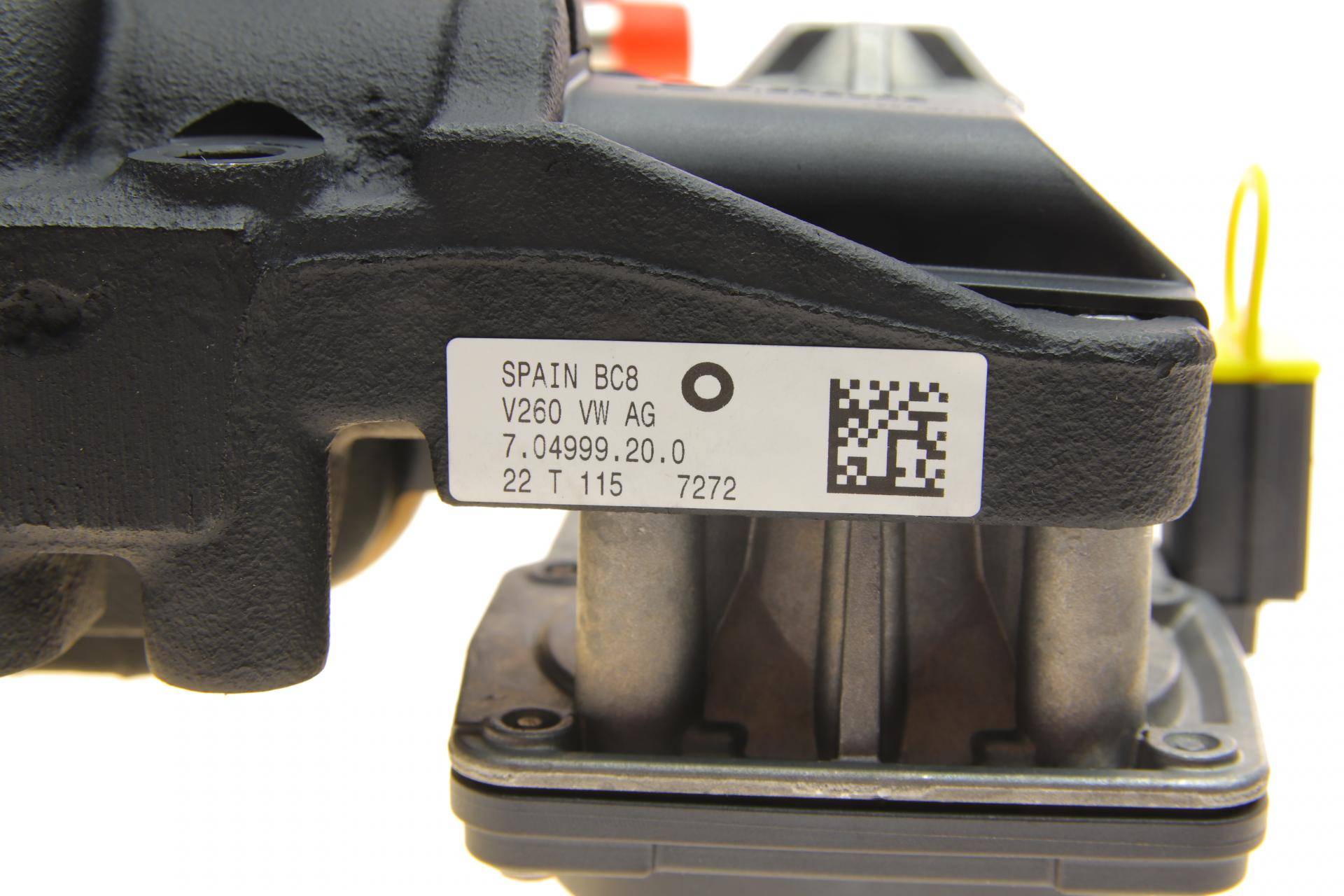 Радіатор рециркуляції ВГ з клапаном EGR VW Crafter 2.0TDI 16-