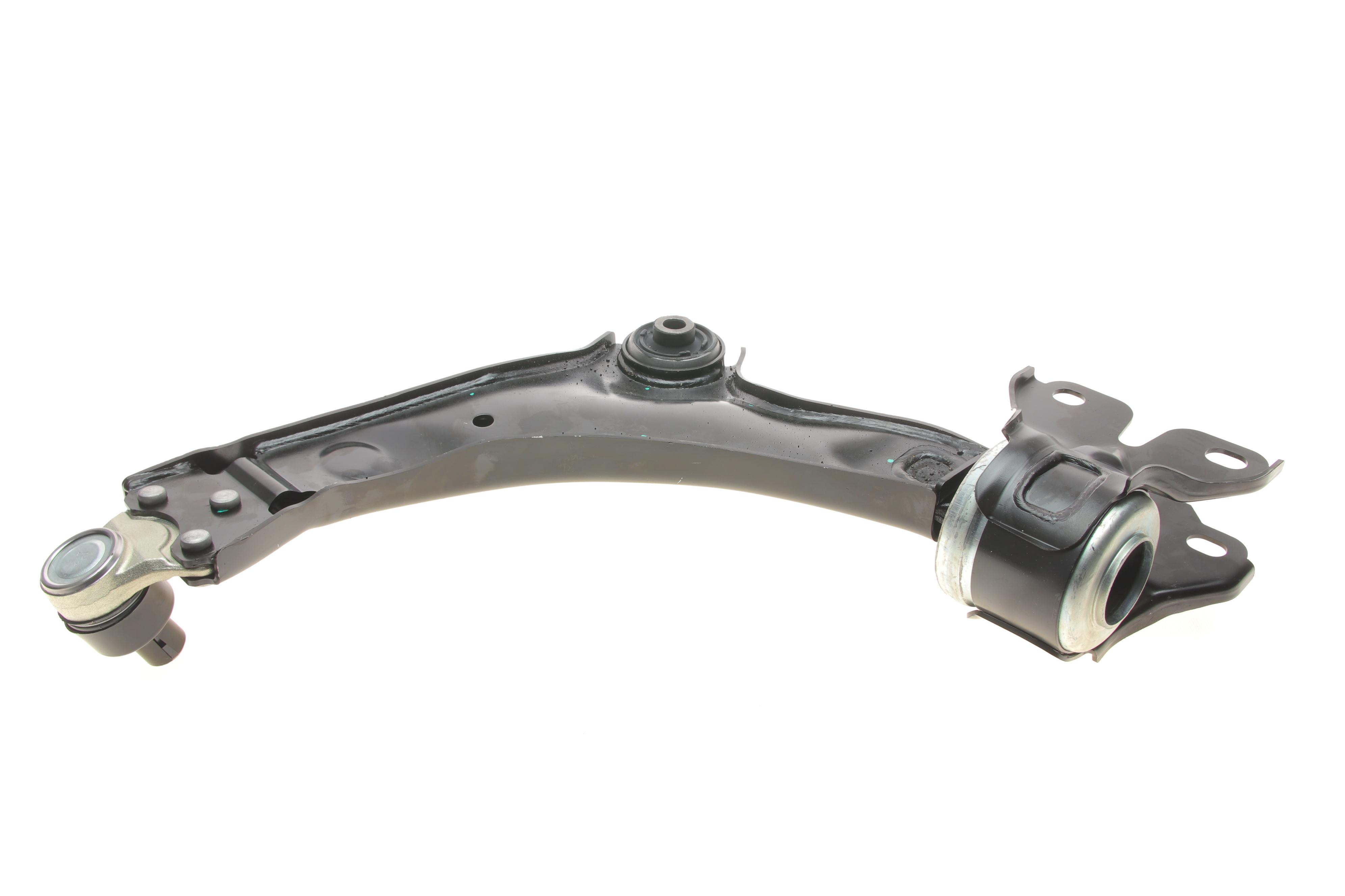 Важіль підвіски (передній/знизу) (R) Volvo XC70 07-16