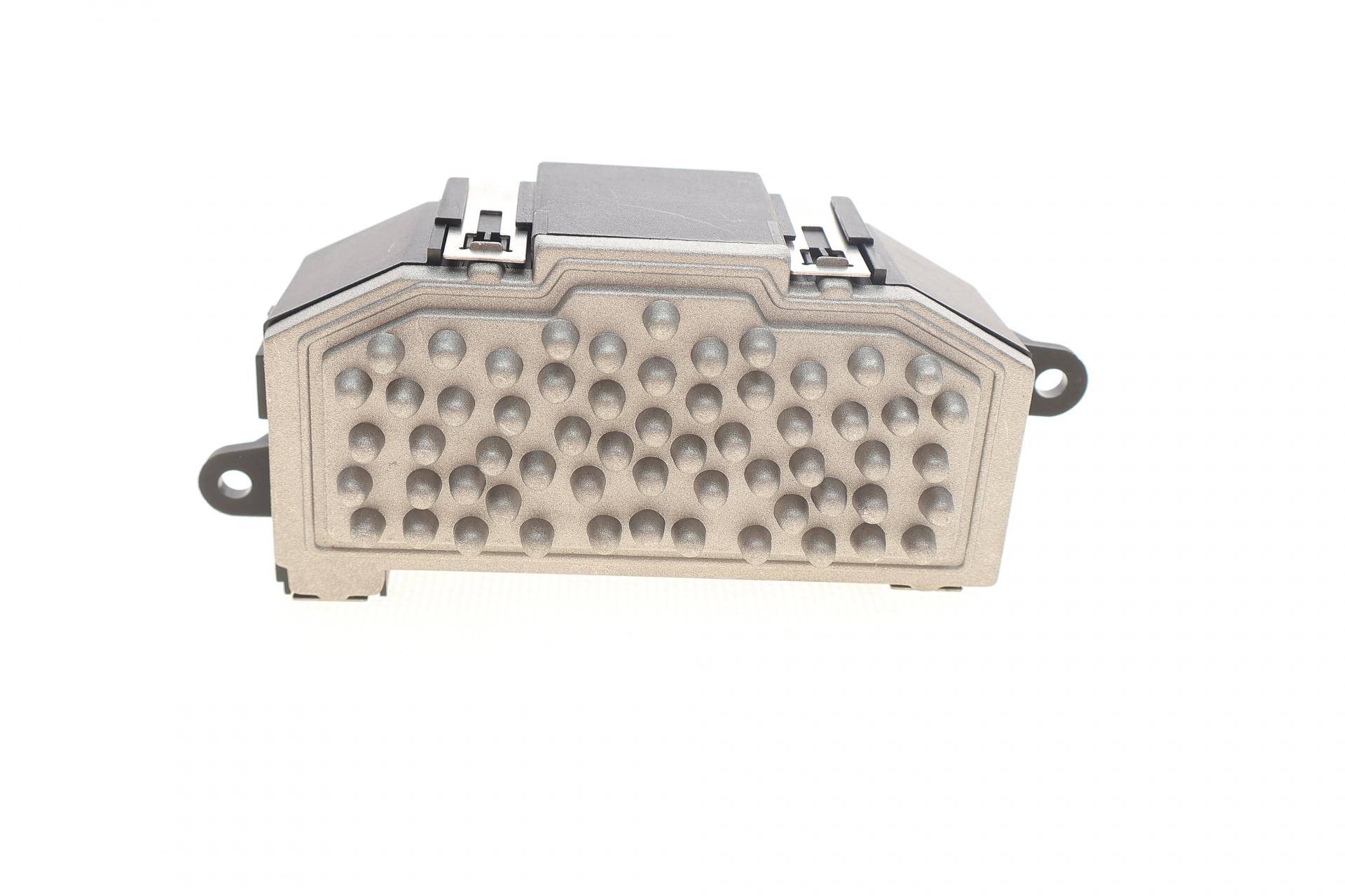 Реостат пічки Audi A4/A5/Q5 08-17