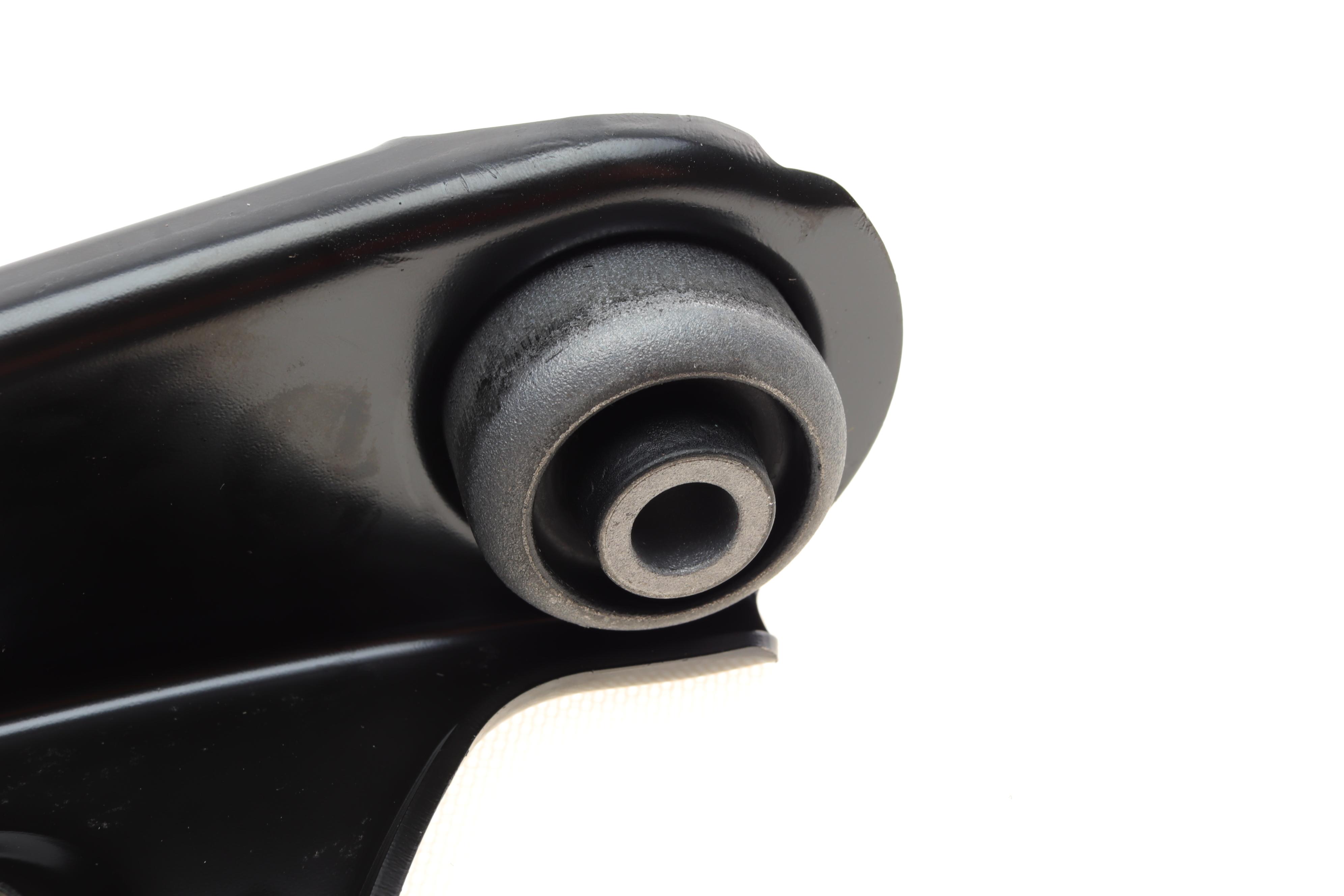 Важіль підвіски (передній/знизу) (L) Renault Megane I/Scenic I 96-03/19 I/II 88-96 (10RN2000 кульова