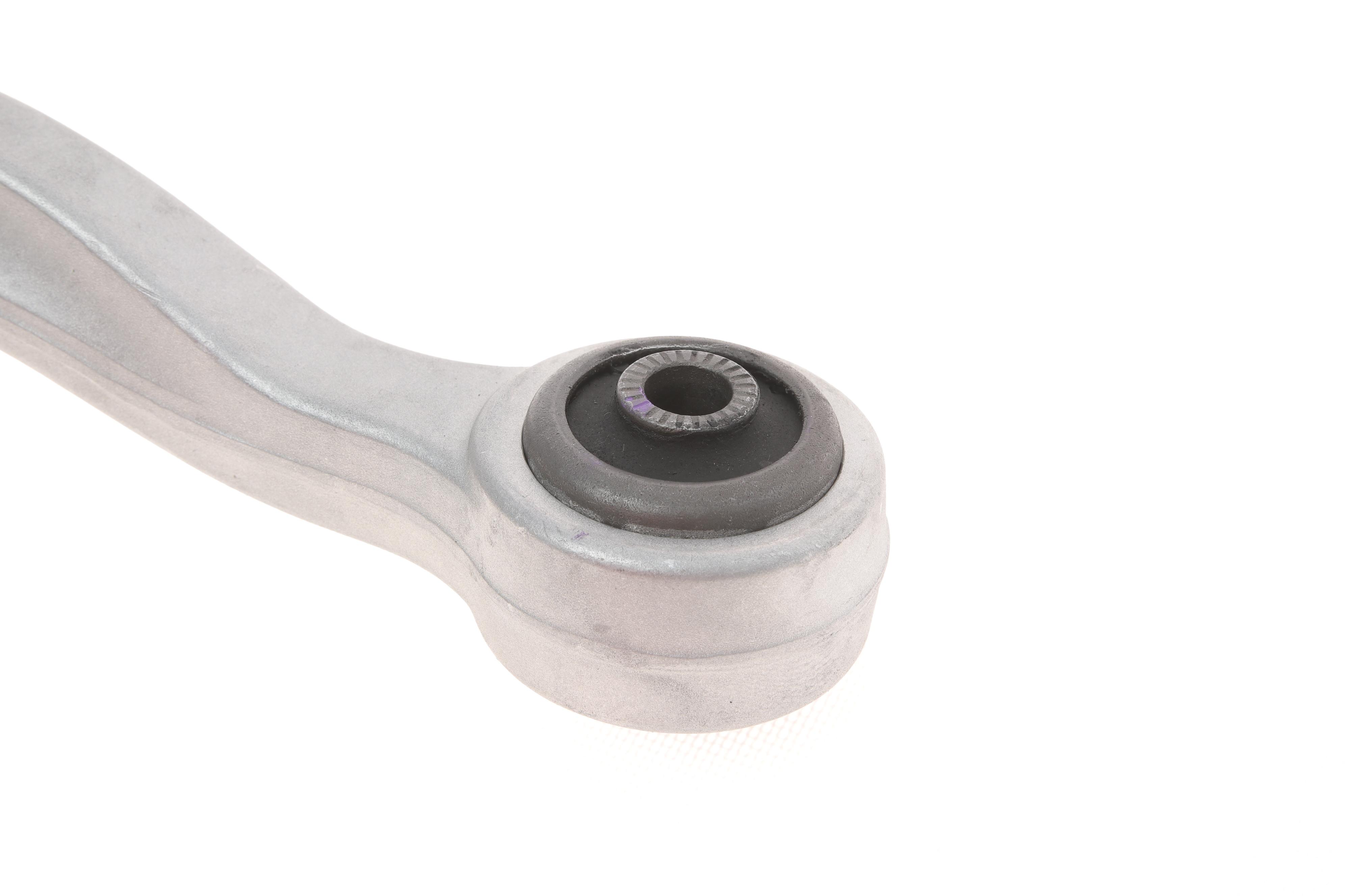 Важіль підвіски (передній/знизу/ззаду) (L) BMW 5 (E60/E61) 03-10