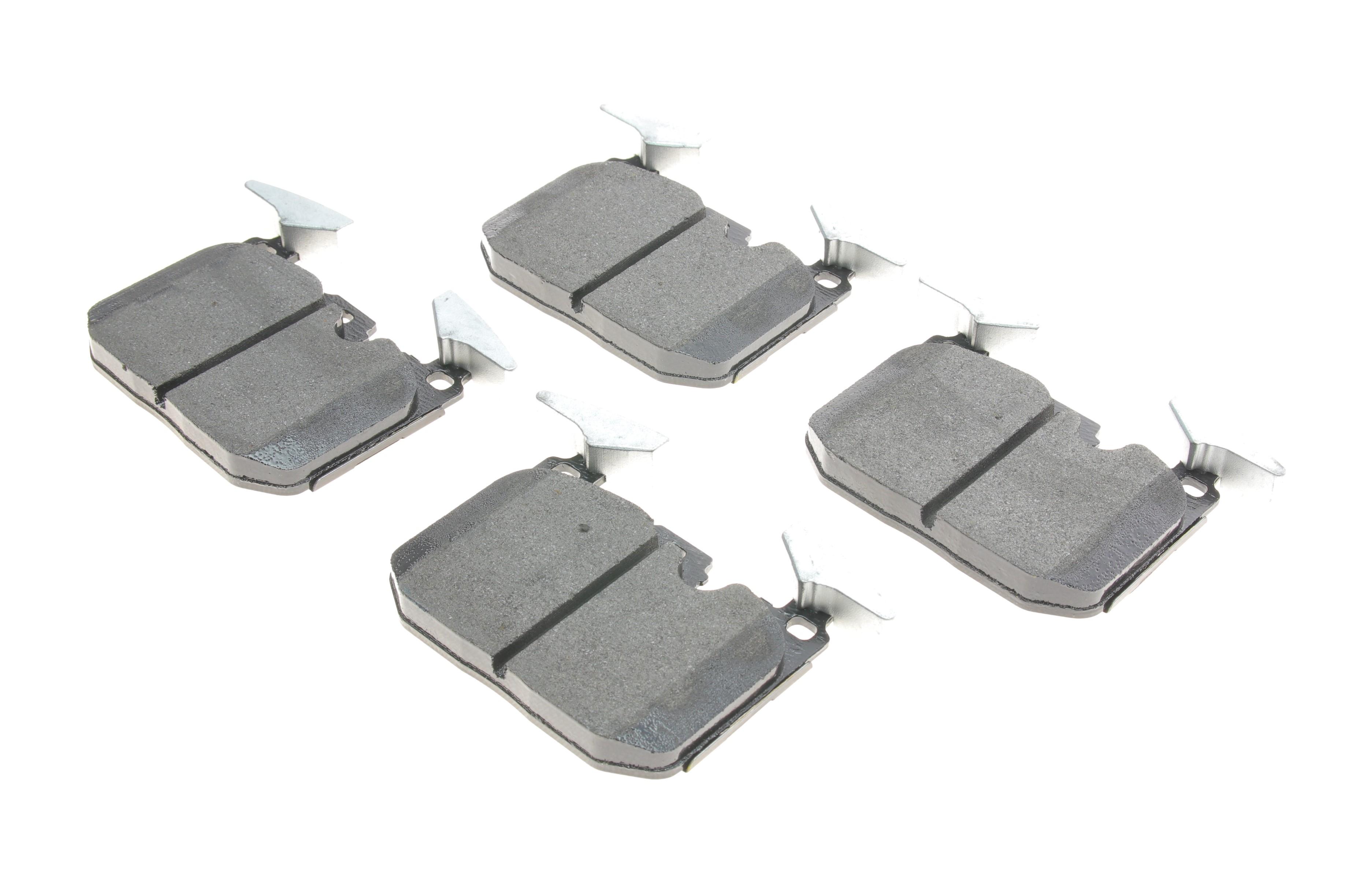 Колодки гальмівні (передні) BMW 1(F40)/2 (F44)/ X1 (F48)/X2 (F39) 18-/i8 (I12/I15) 14- B47/B48 (Brembo)