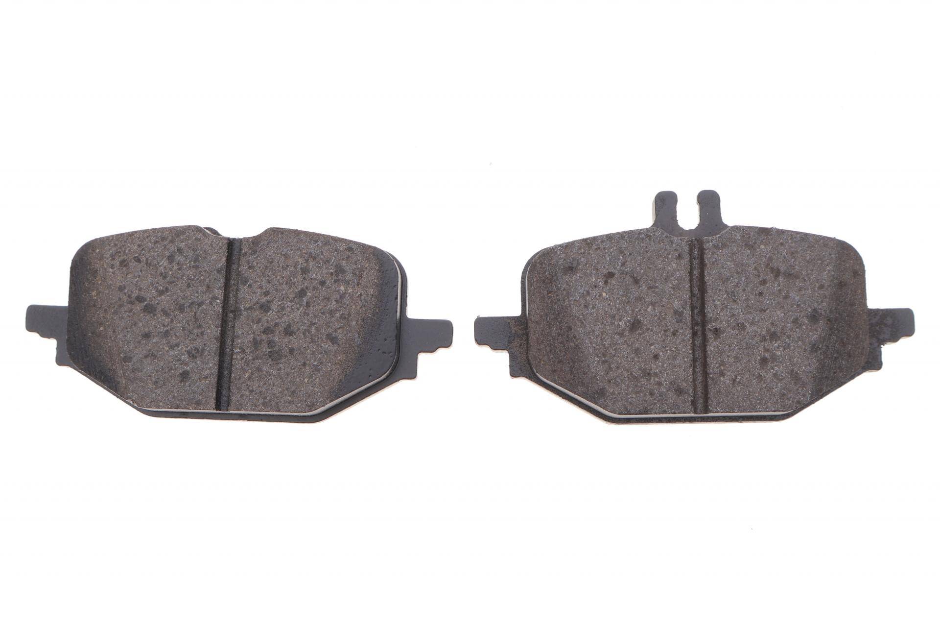 Колодки гальмівні (задні) MB C-class (W206/S206) 21-