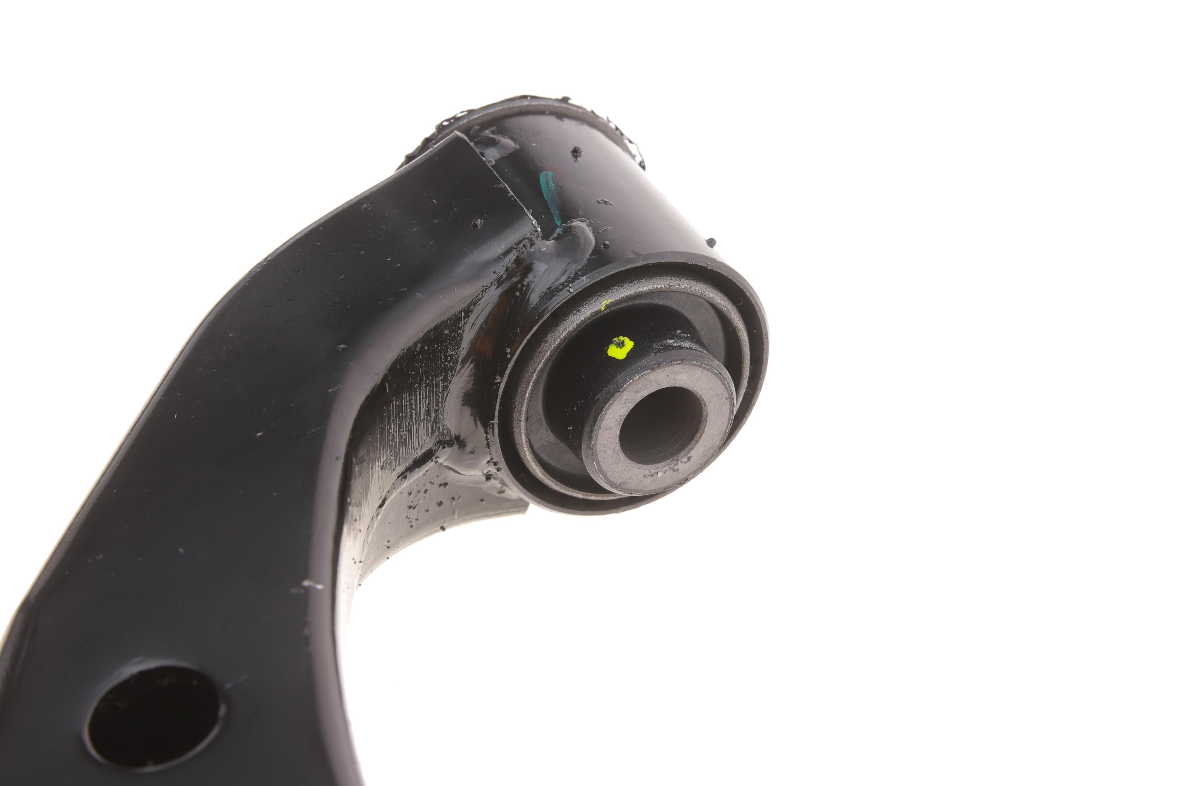 Важіль підвіски (передній/знизу) (R) Hyundai Santa Fe 06-12