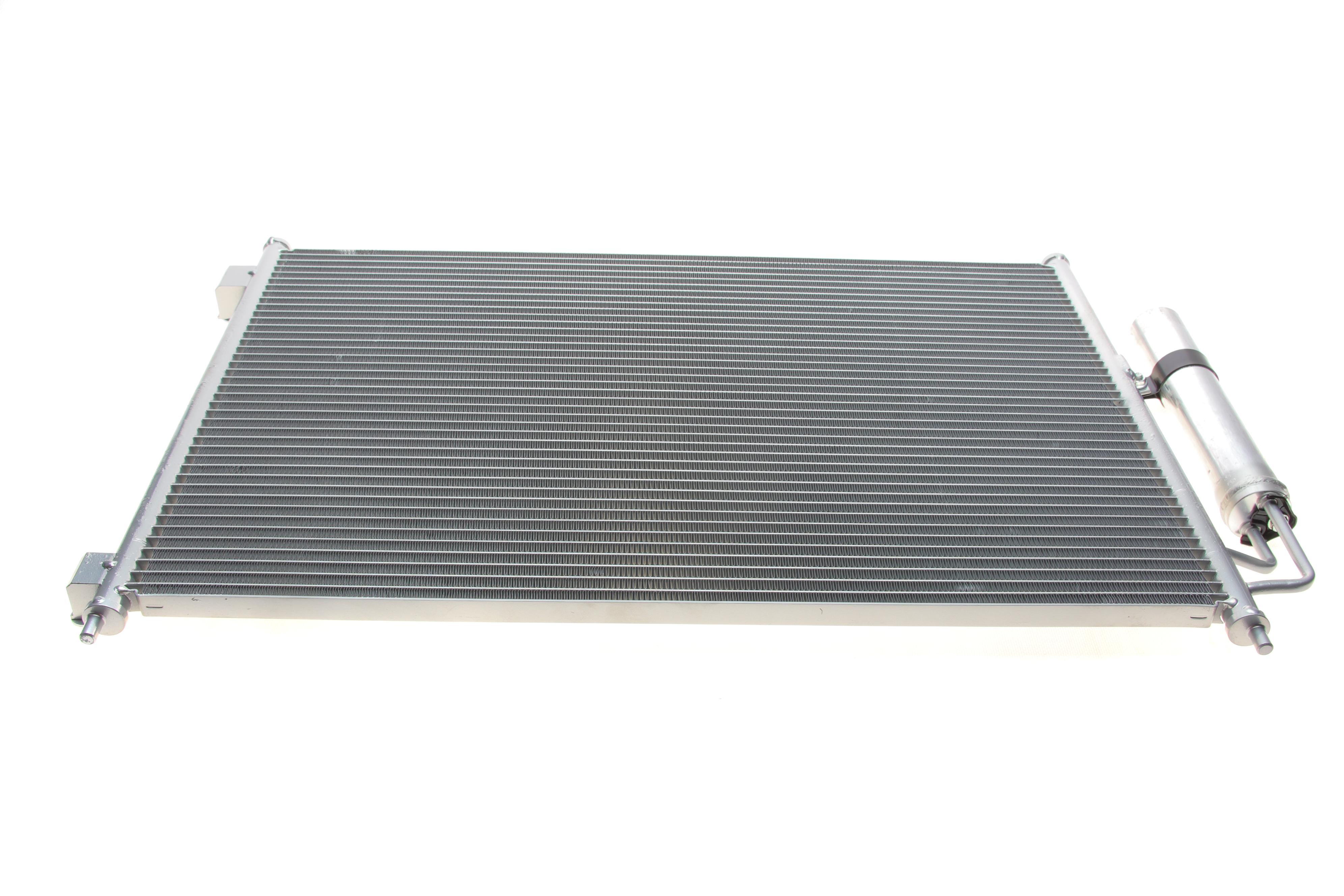 Радіатор кондиціонера (з осушувачем) Nissan X-Trail II 2.0/2.0D/2.5  07-13