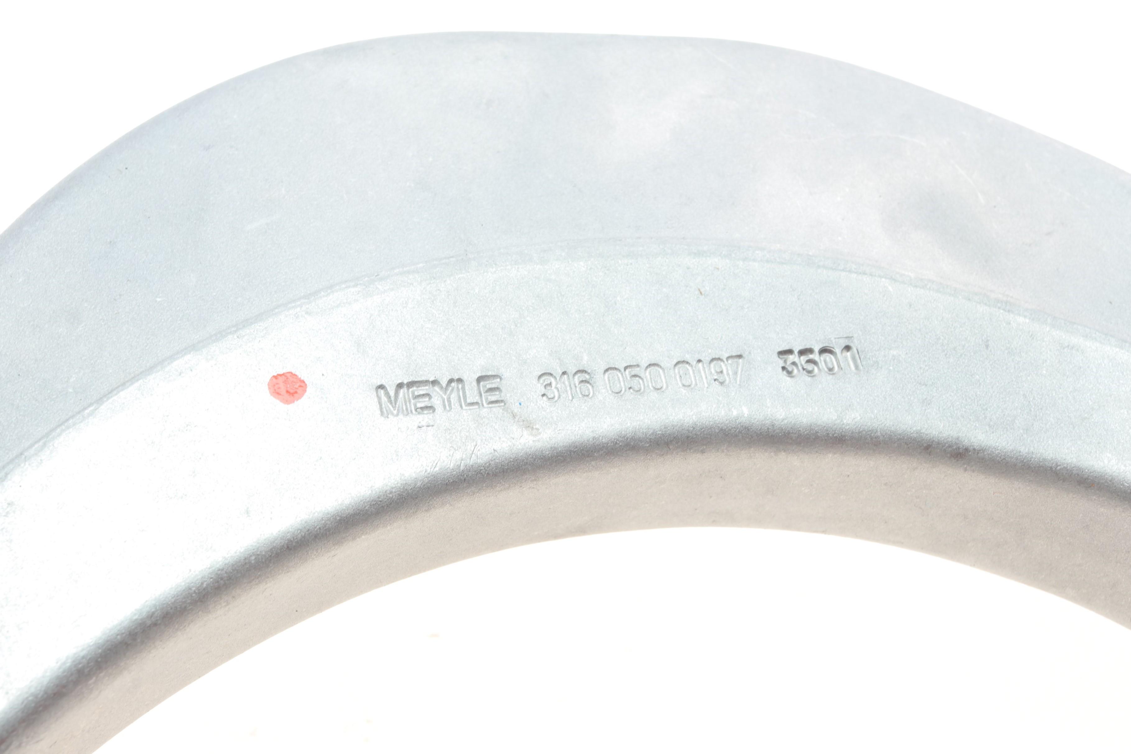 Важіль підвіски (задній/зовні/ззаду/зверху) (L) BMW X5 (G05)/X6 (G06)/X7 (G07) 18-