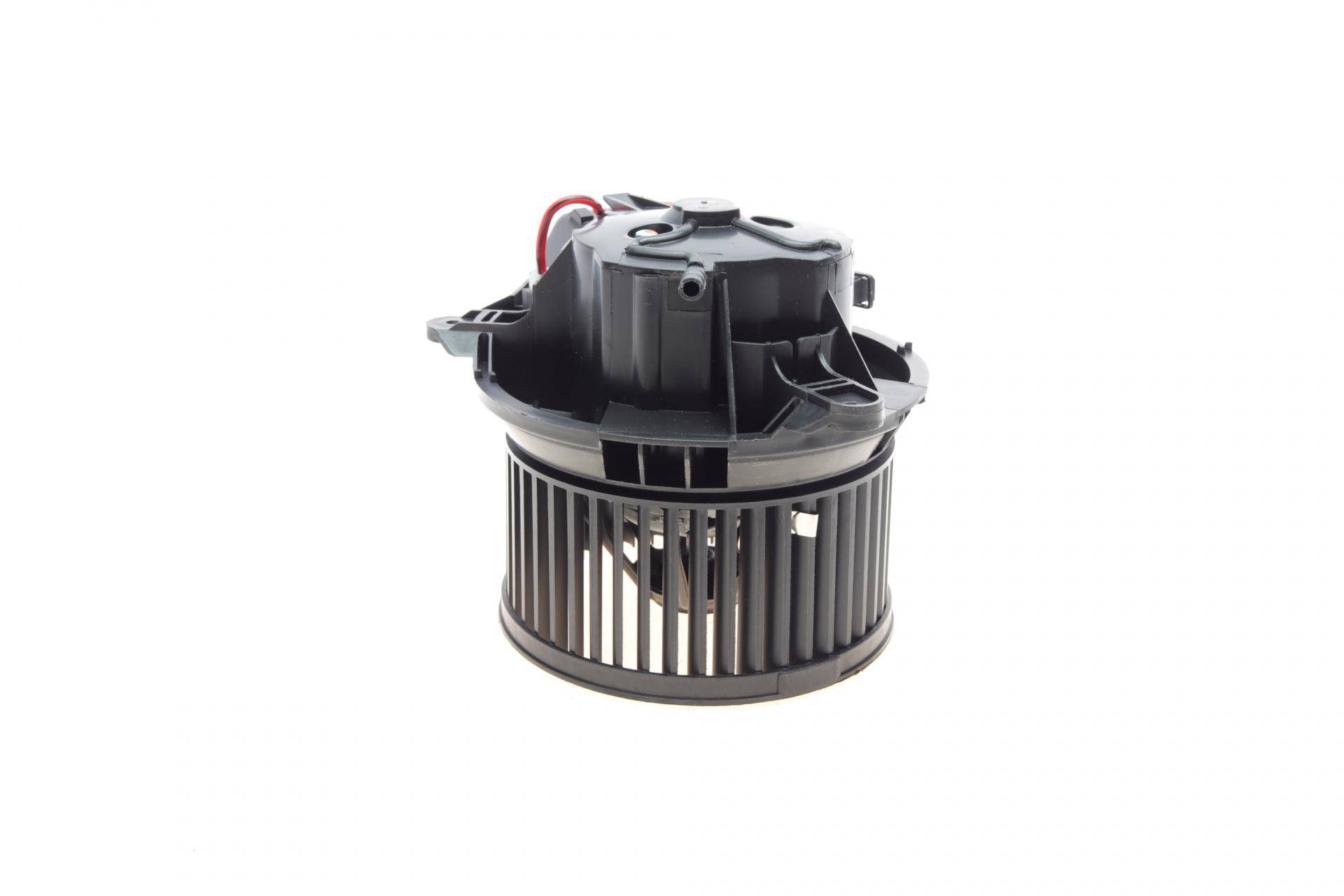 Моторчик пічки Citroen Berlingo/Peugeot Partner 96-07