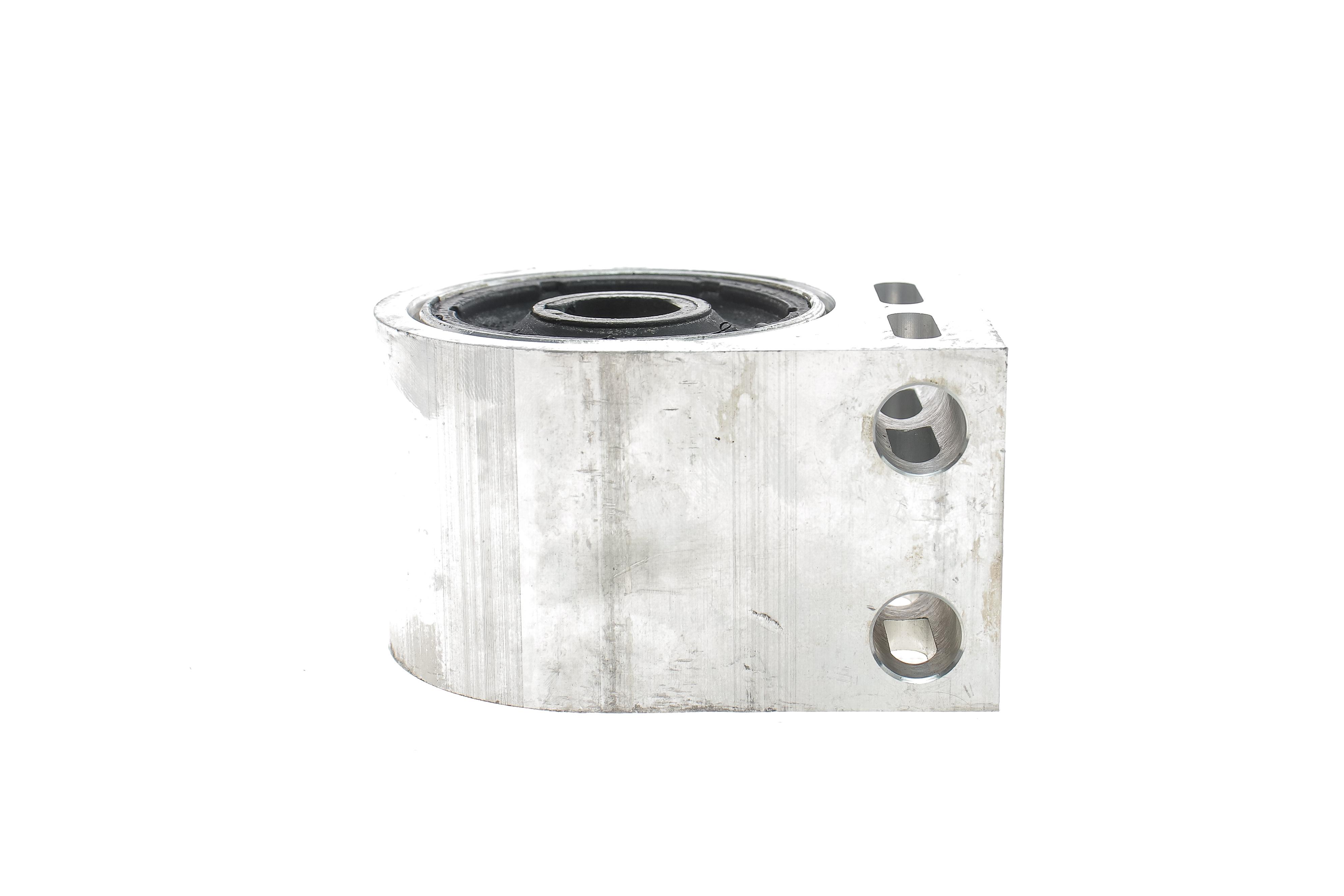 Сайлентблок важеля (переднього) Opel Antara/Chevrolet Captiva 06-