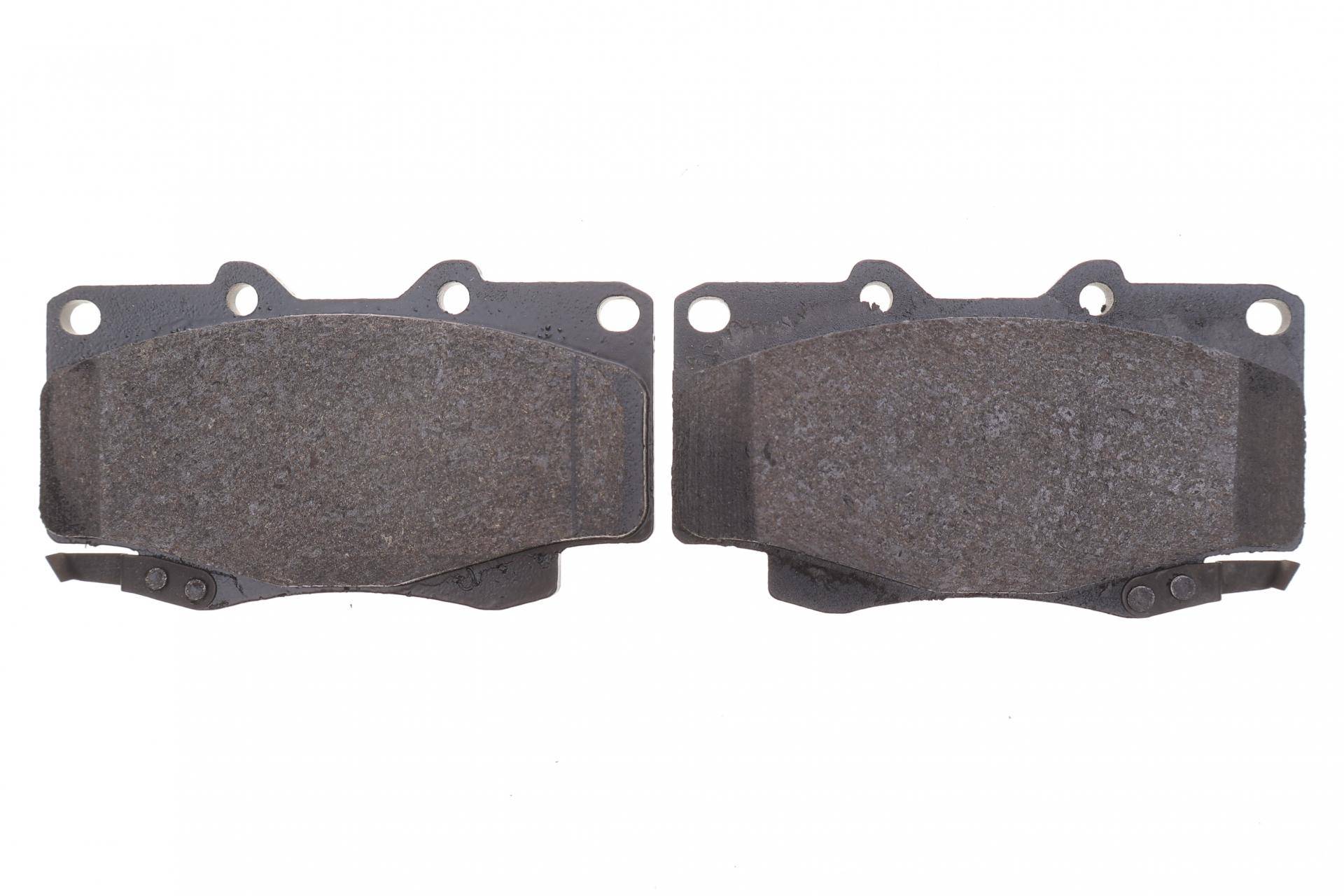 Колодки гальмівні (передні) Toyota Hilux 05-15