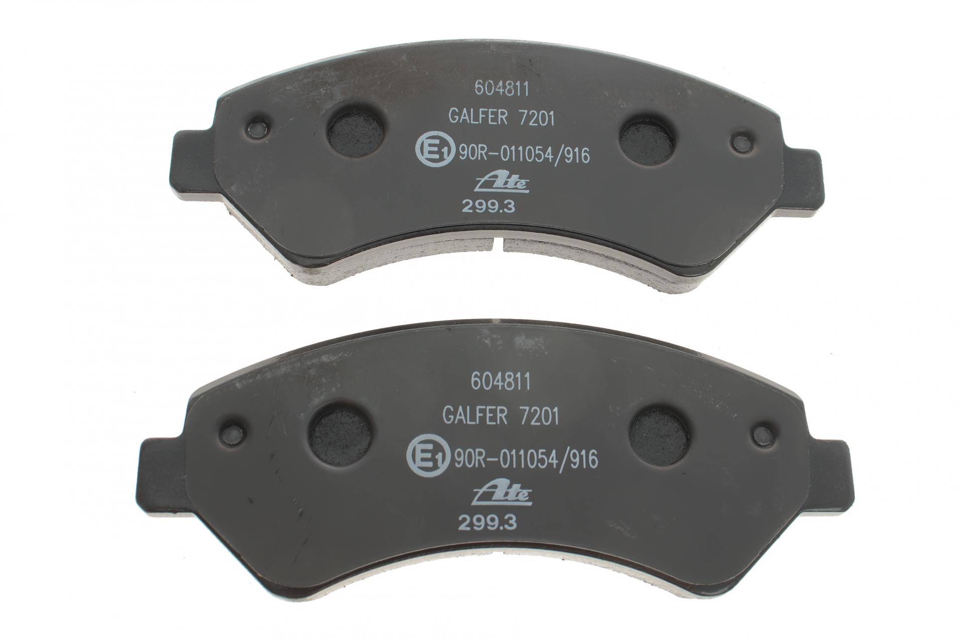 Колодки гальмівні (передні) Citroen Jumper/Fiat Ducato/Peugeot Boxer 2.0-3.0HDi 06- R16 (з датчиком)