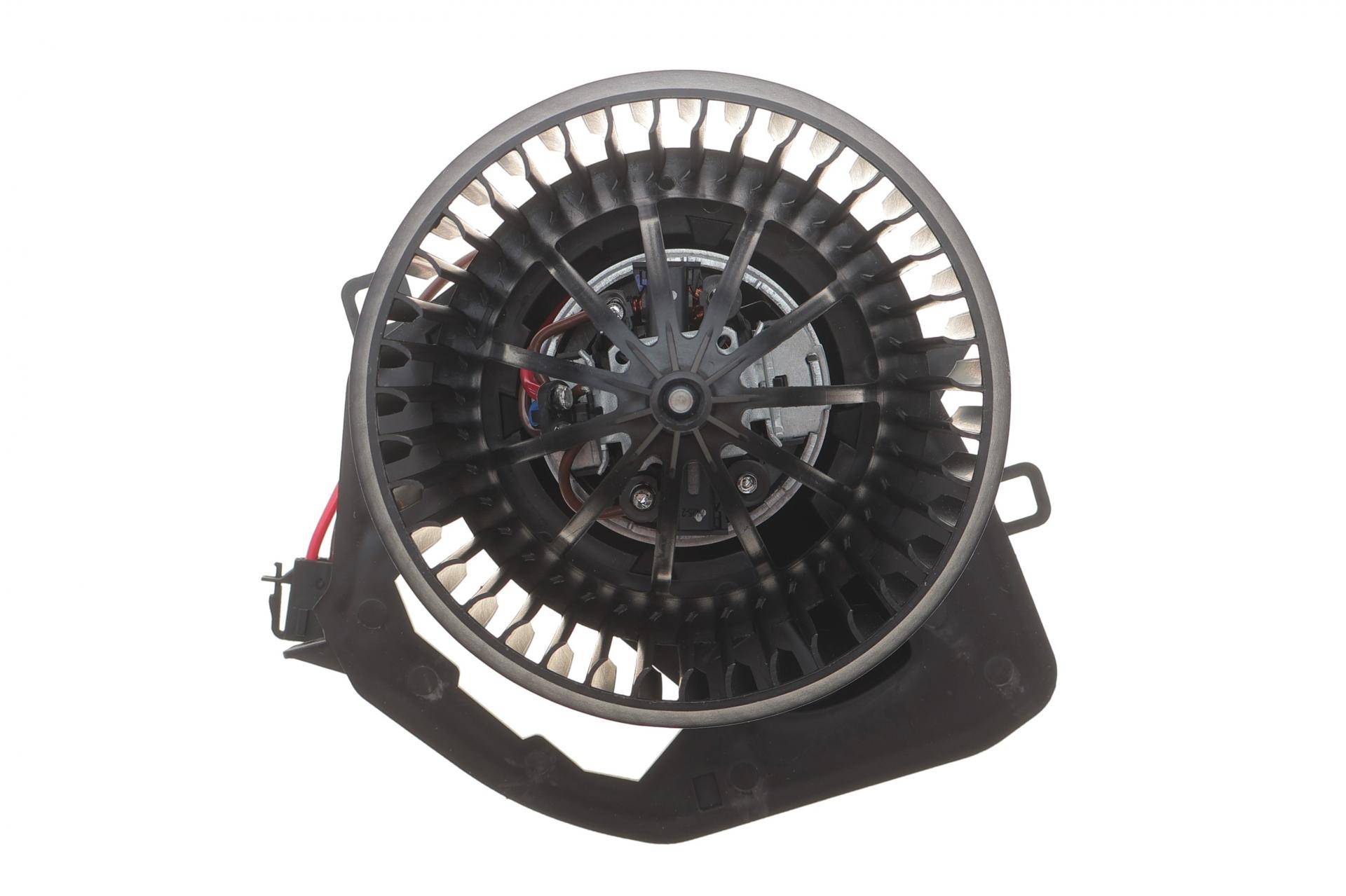 Моторчик пічки VW T5 1.9-2.5TDI/T6 2.0 TDI 03-