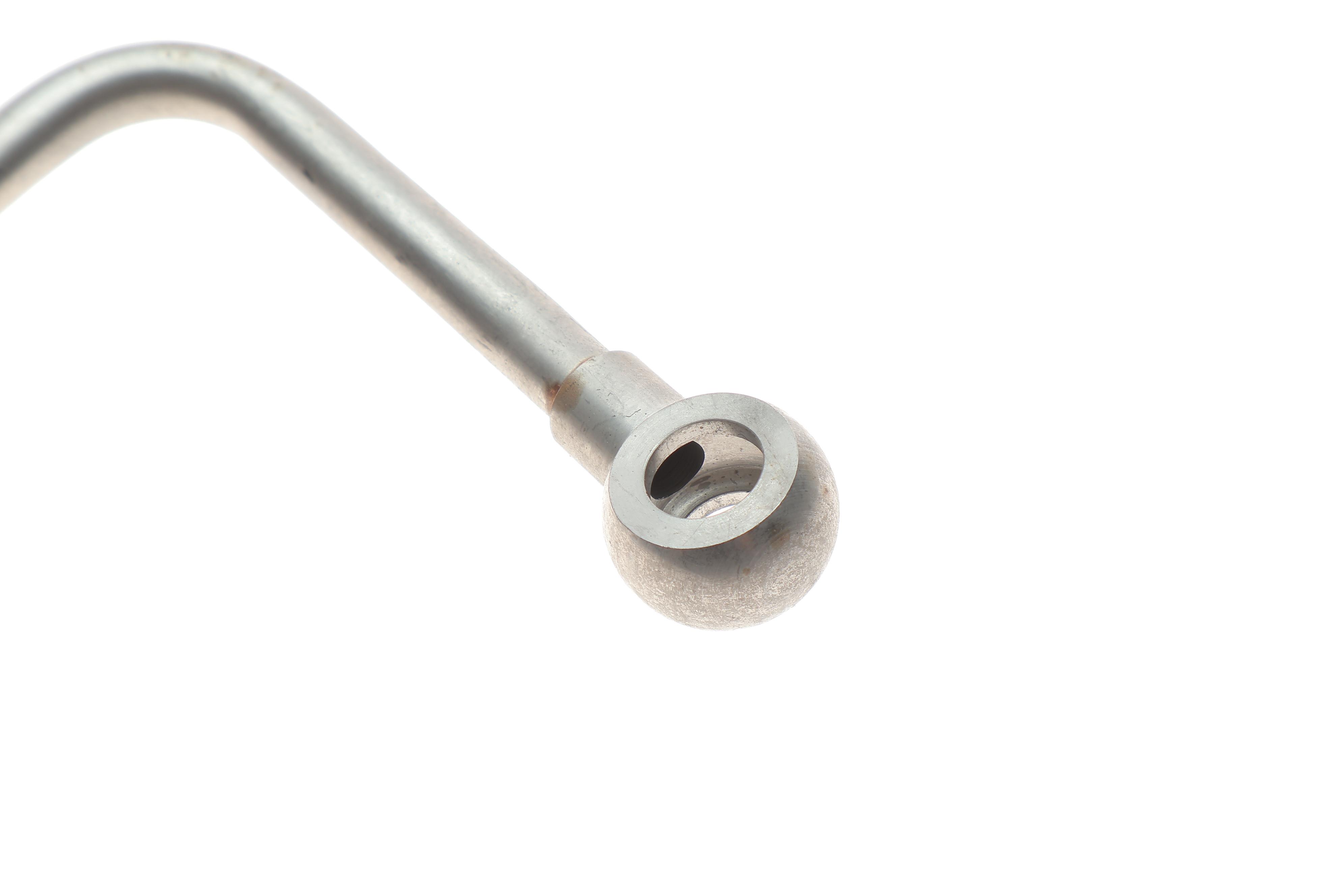 Трубка подачі оливи до турбіни BMW 5 (G30/F90) 4.4 M (N63/S63) 17-