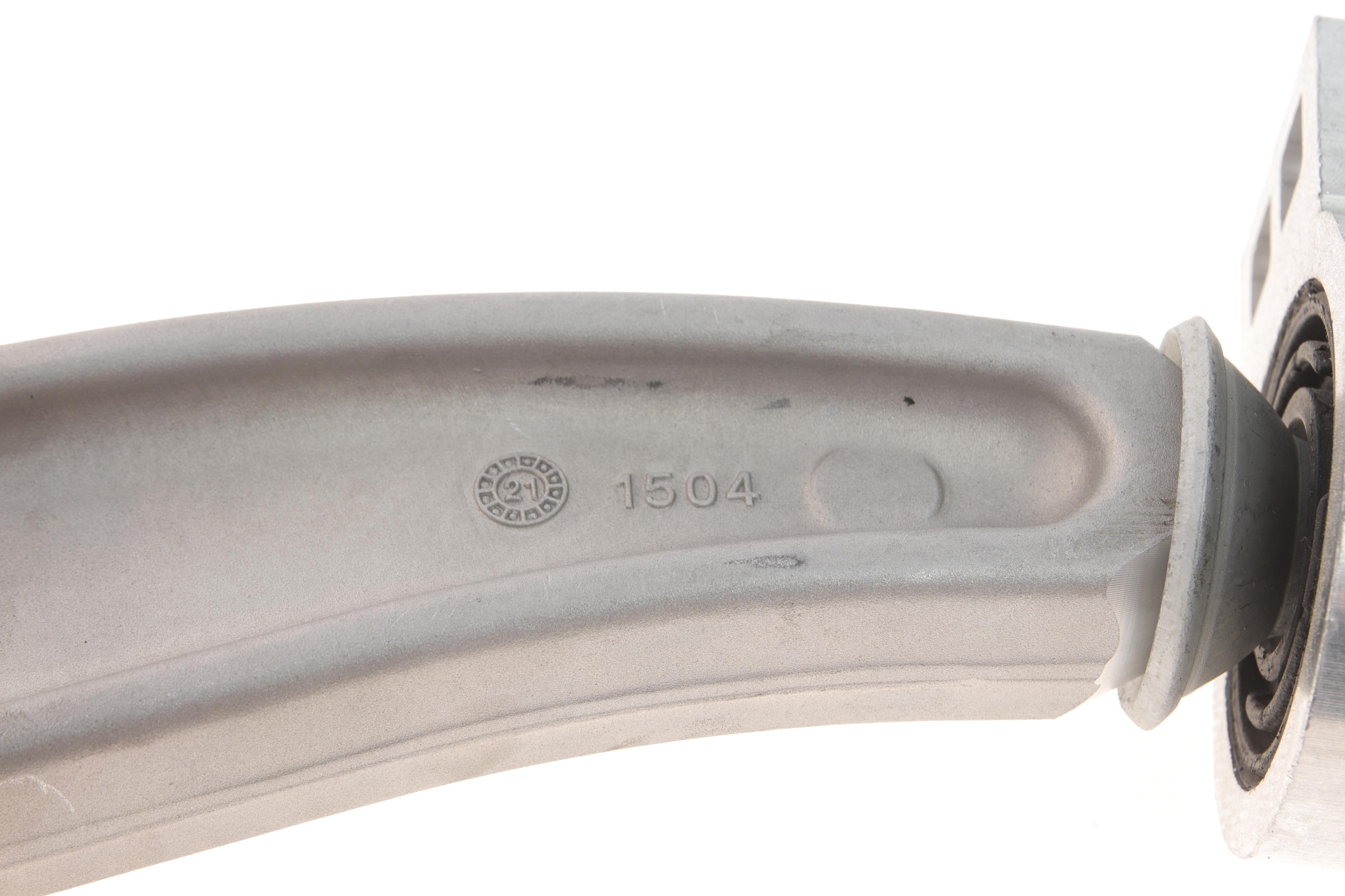 Важіль підвіски (передній/знизу) (R) Opel Vectra C 02-