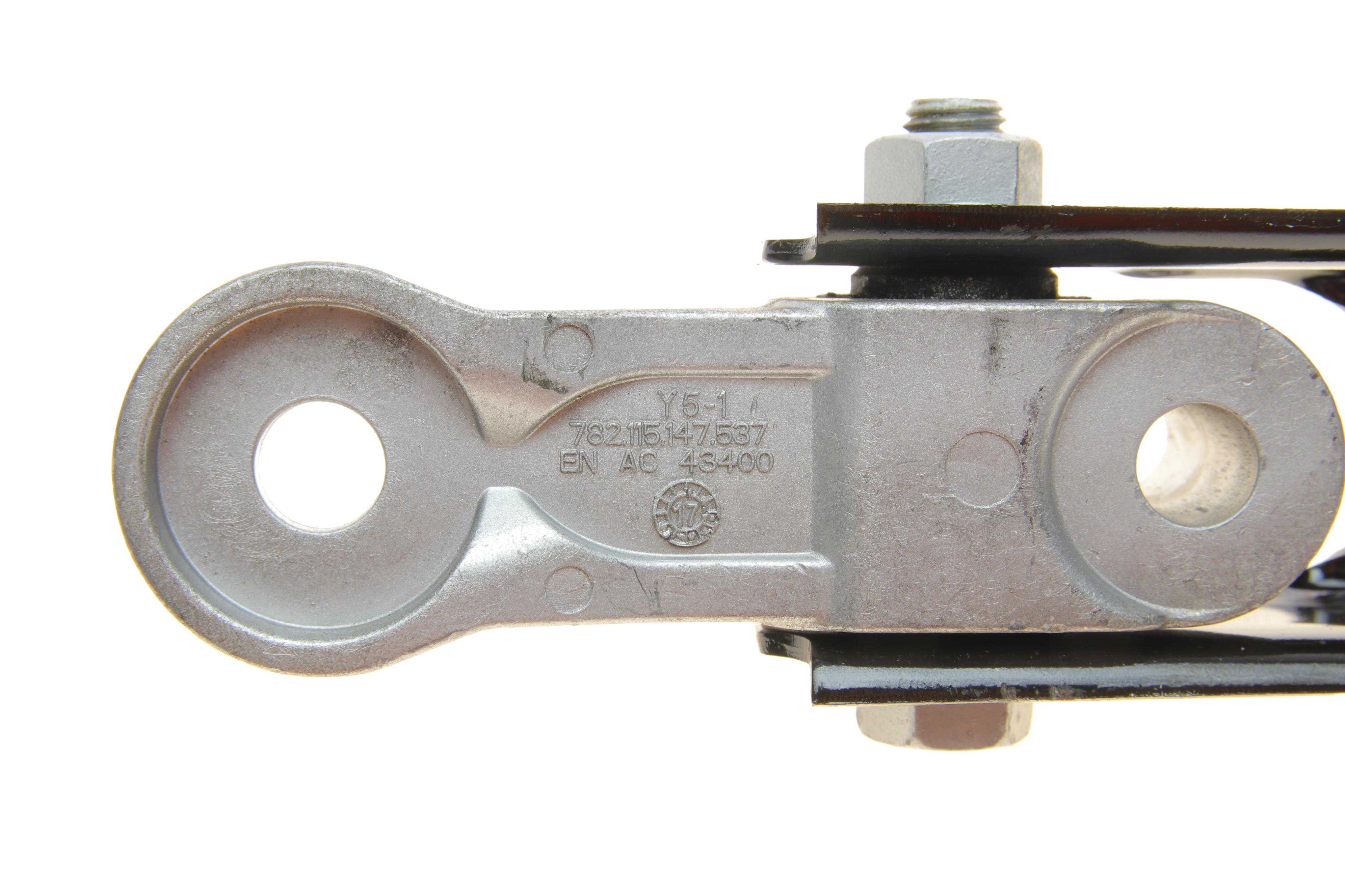 Подушка двигуна VW Golf/Passat 1.4TSI Hybrid 14-/Touran 1.6/2.0TDI 15- (OE VAG)