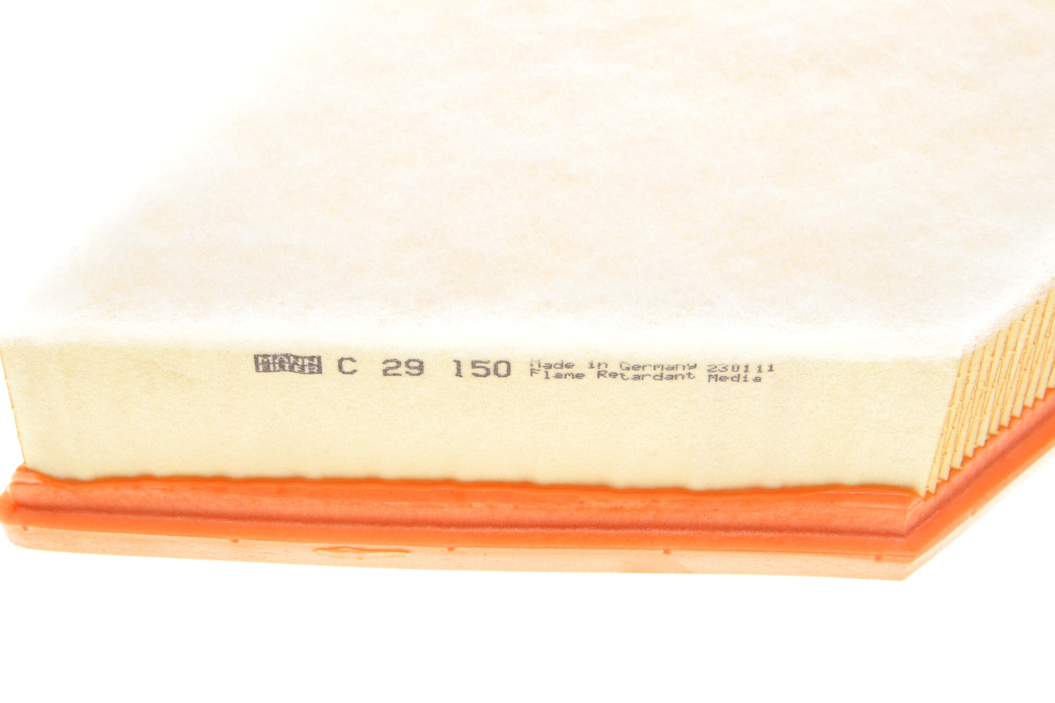 Фильтр воздушный Volvo C30/C70/S40/V50 2.0 D3/2.0 D4/2.4D 06-13/V40 2.0 D3/2.0 D4 12-15