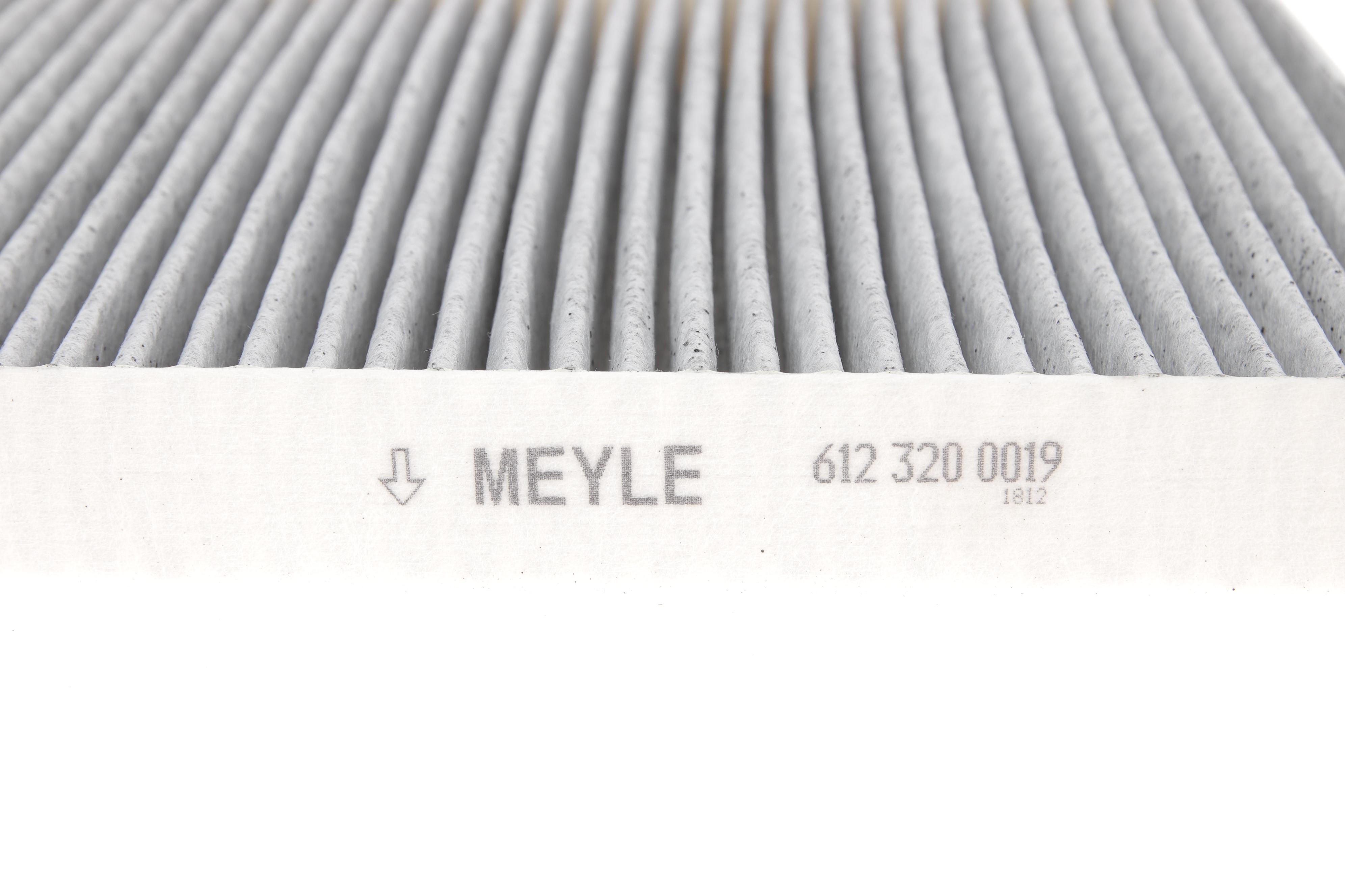 Фільтр салону Opel Astra K/Insignia B 15- (вугільний)