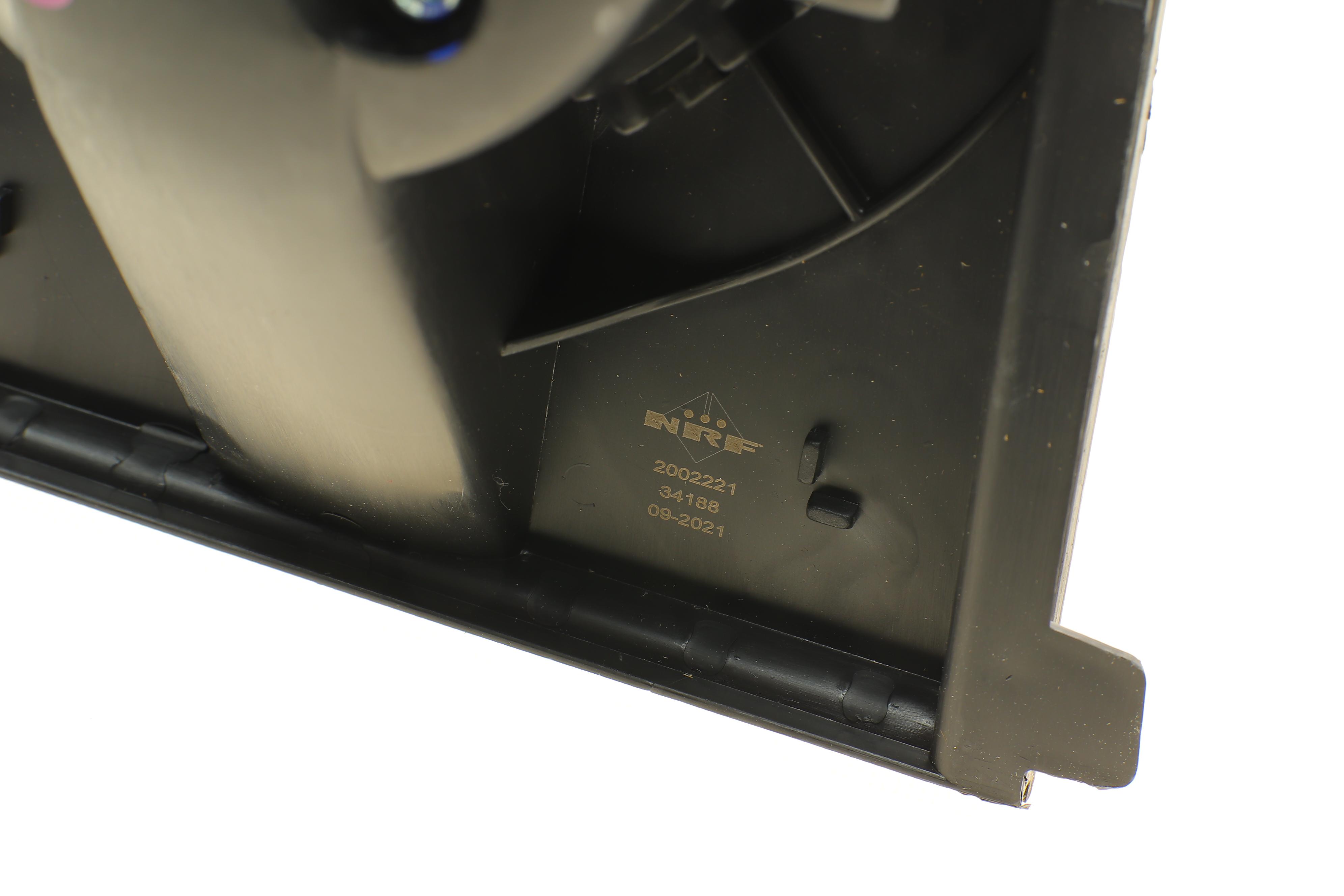 Моторчик пічки Audi A4/VW Passat 94-05