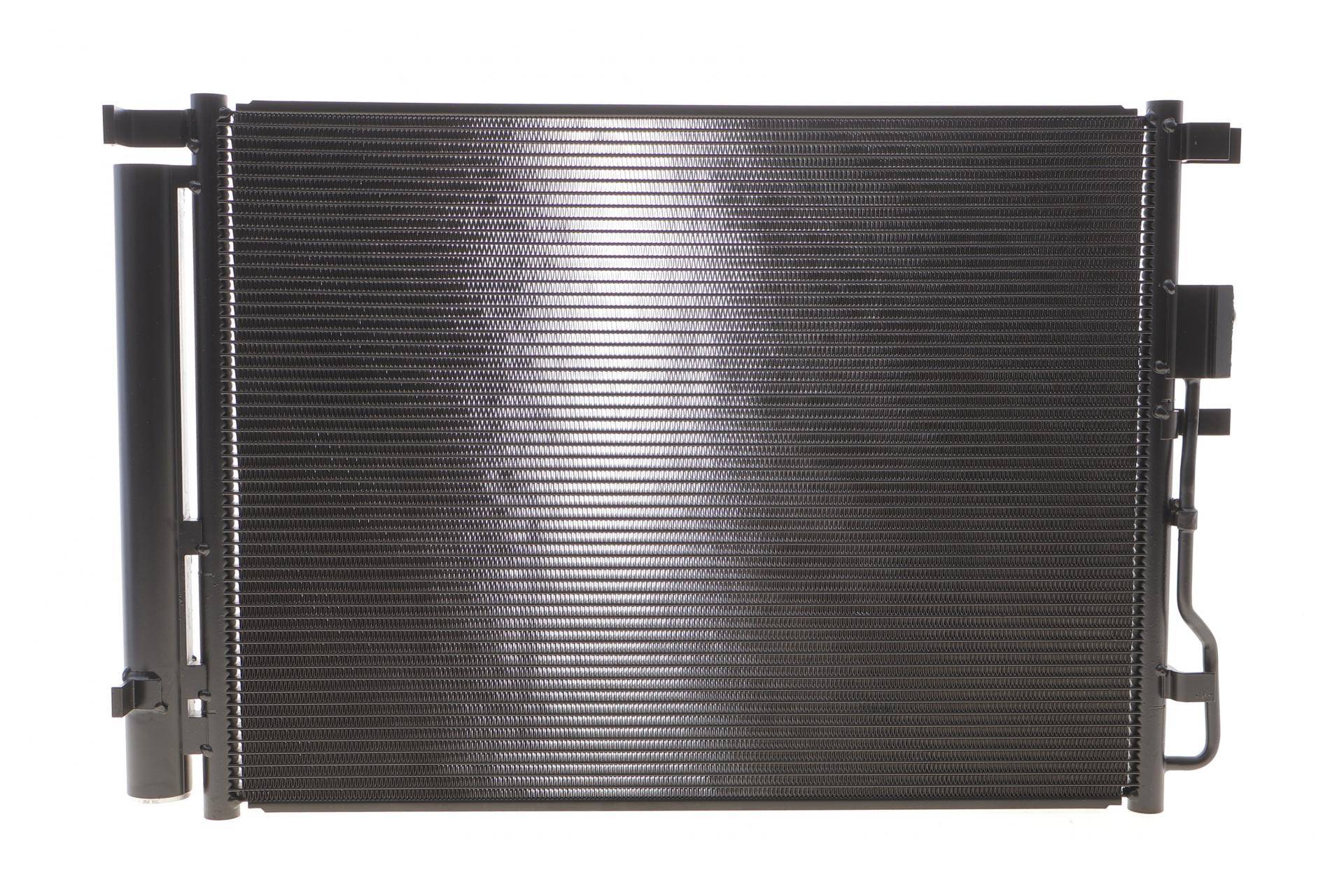 Радіатор кондиціонера (з осушувачем) Hyundai Tucson/Kia Sportage 15-22