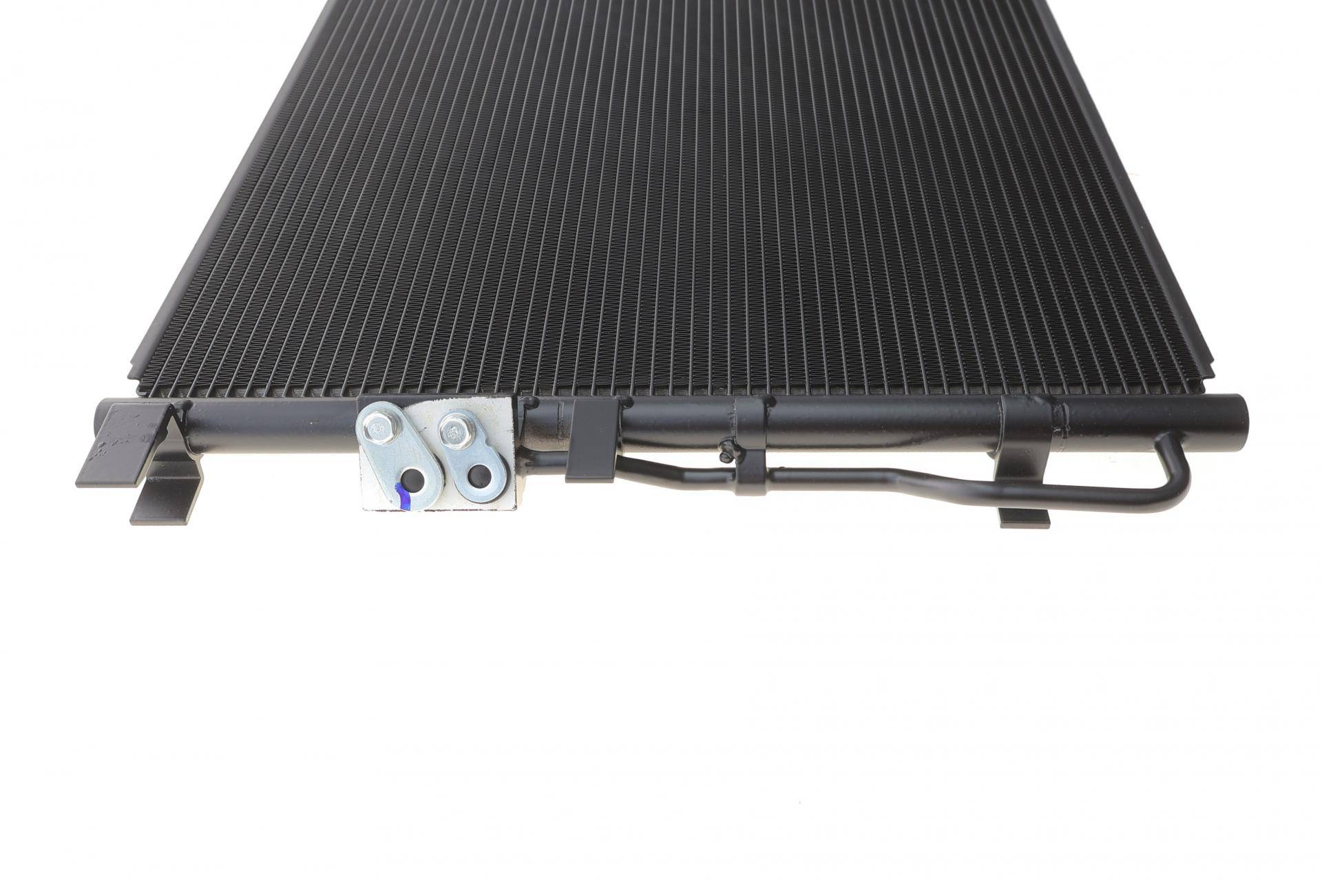 Радіатор кондиціонера (з осушувачем) Hyundai Tucson/Kia Sportage 15-22