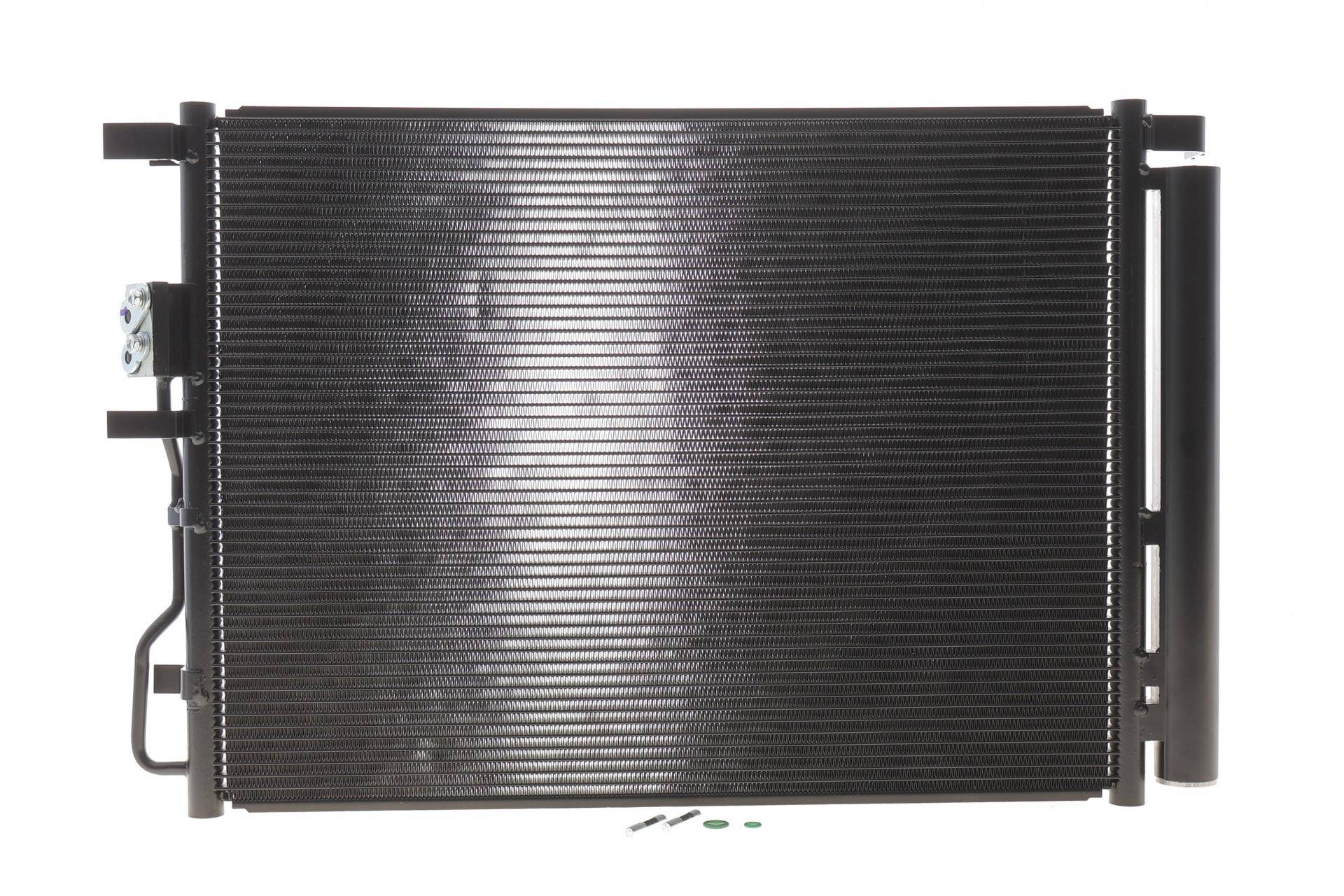 Радіатор кондиціонера (з осушувачем) Hyundai Tucson/Kia Sportage 15-22