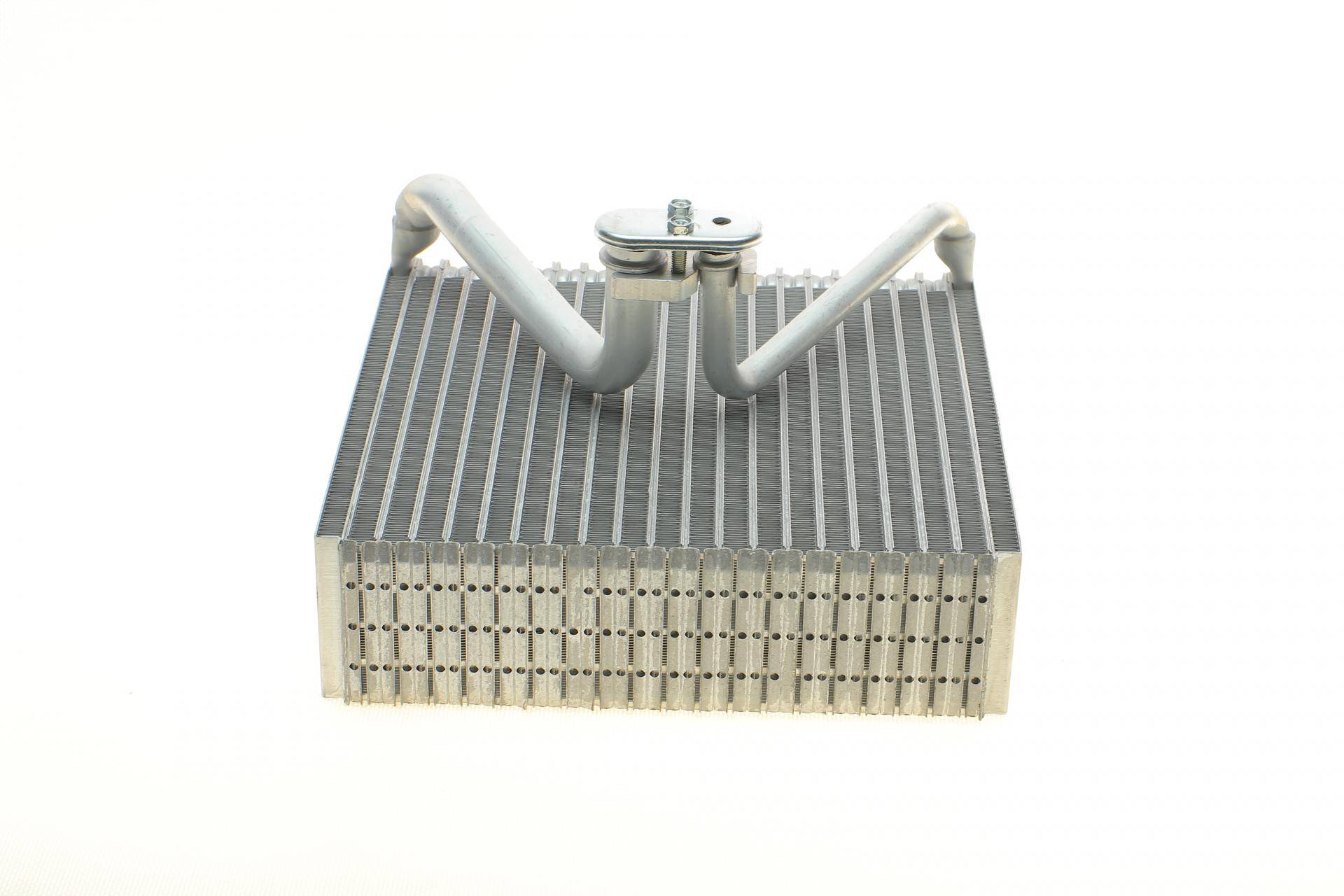 Радіатор кондиціонера Skoda Fabia/VW Polo 99-14