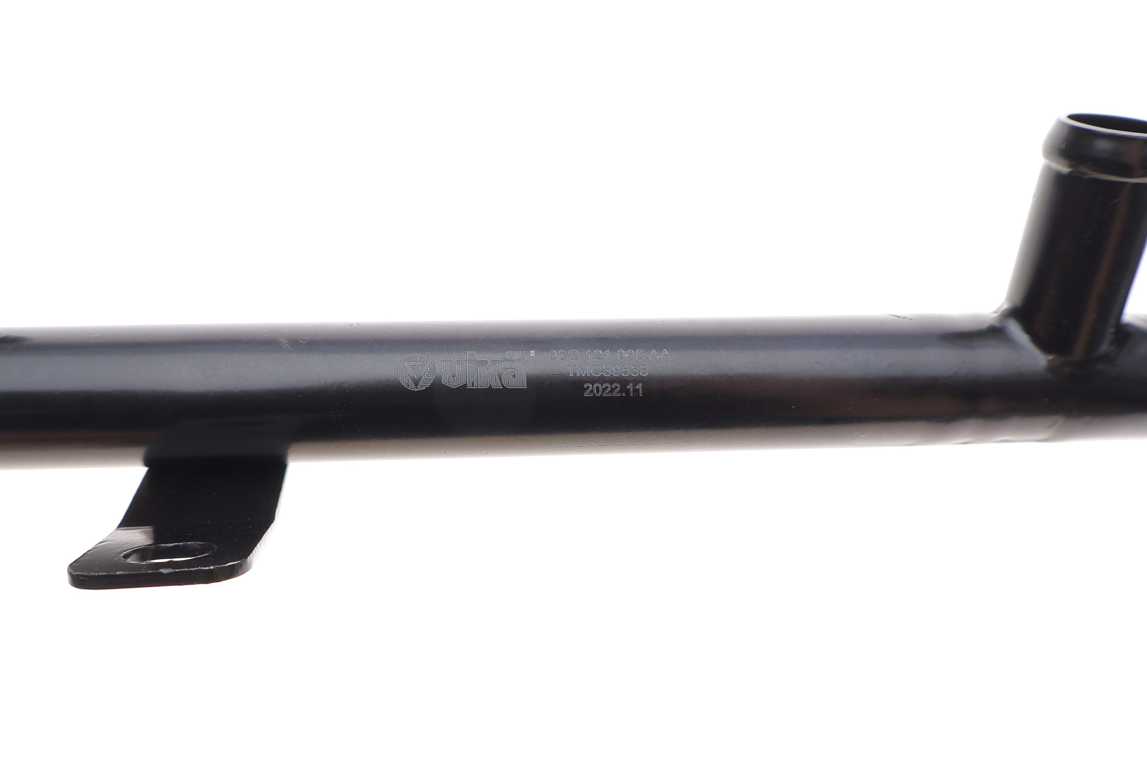 Патрубок системи охолодження VW Caddy III 1.9 TDI 04-10