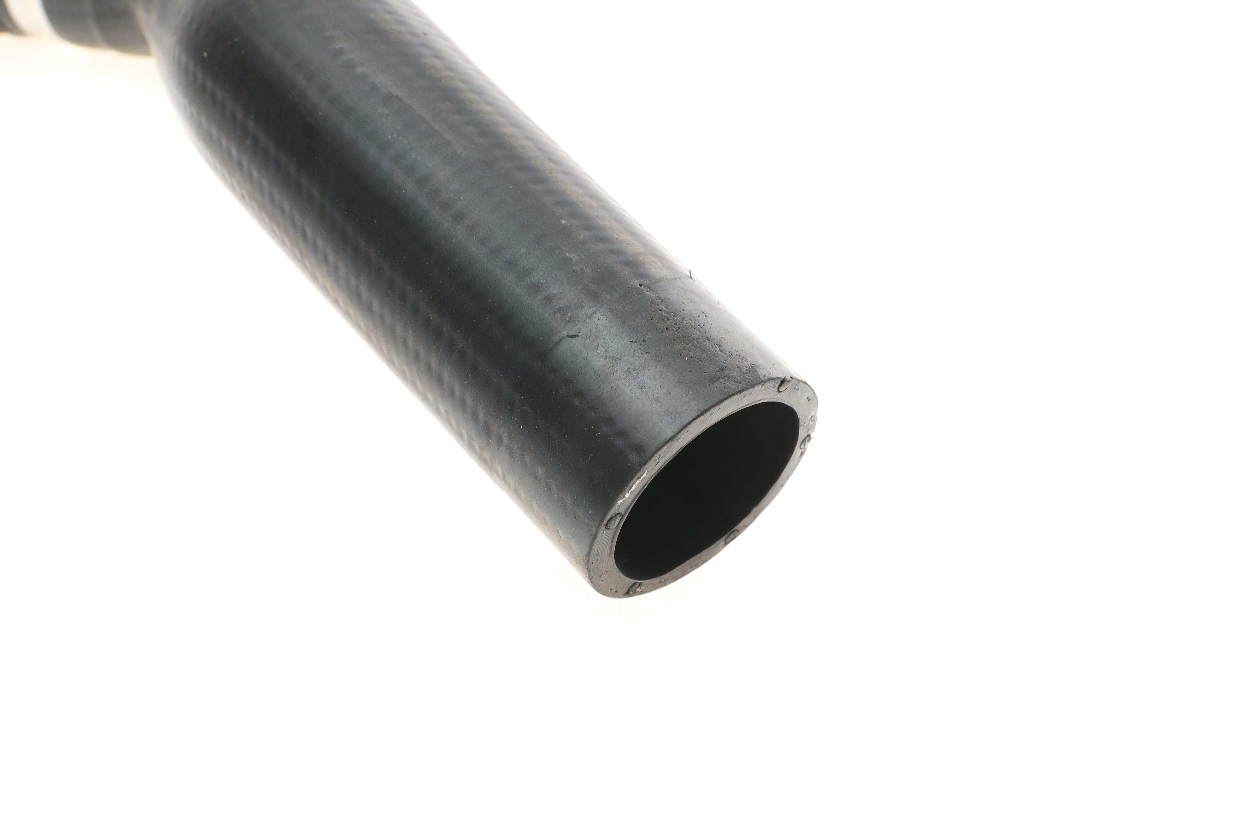 Патрубок радіатора (нижній) Iveco Daily V/VI 2.3/3.0D 11-