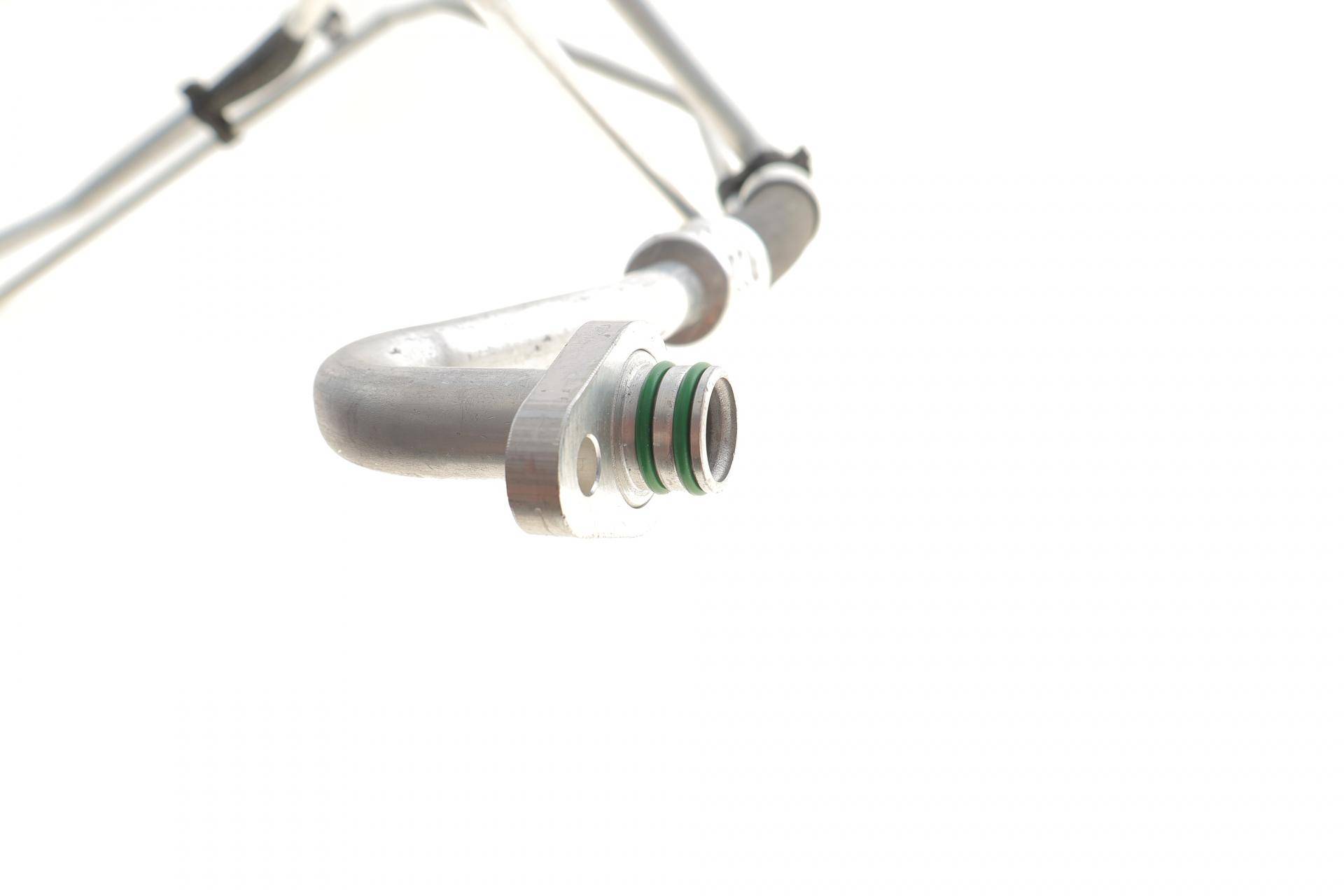 Трубка кондиціонера Citroen Berlingo/Peugeot Partner 08-