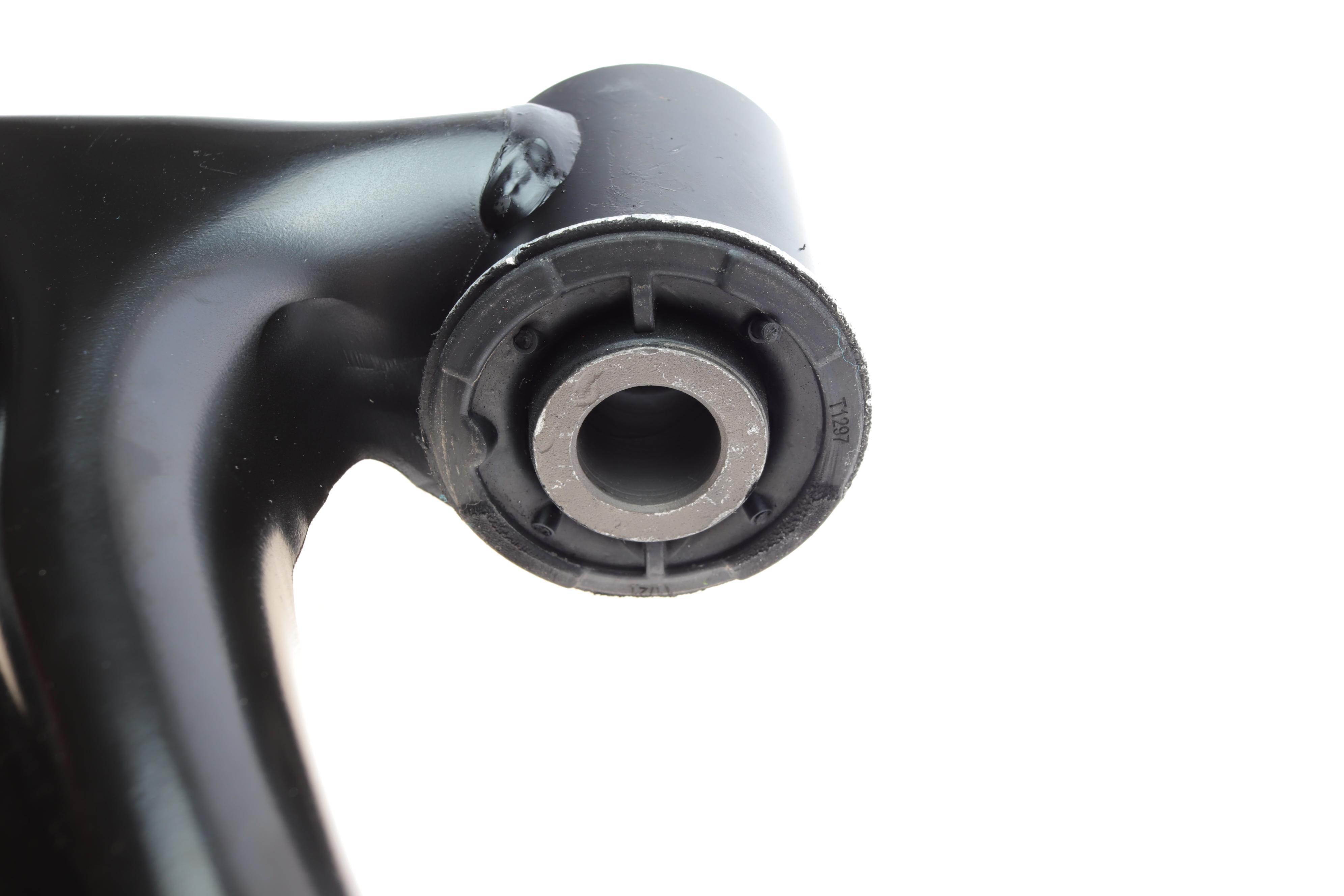 Важіль підвіски (передній) (L) Ford Focus IV 1.5/2.0EcoBlue 18-