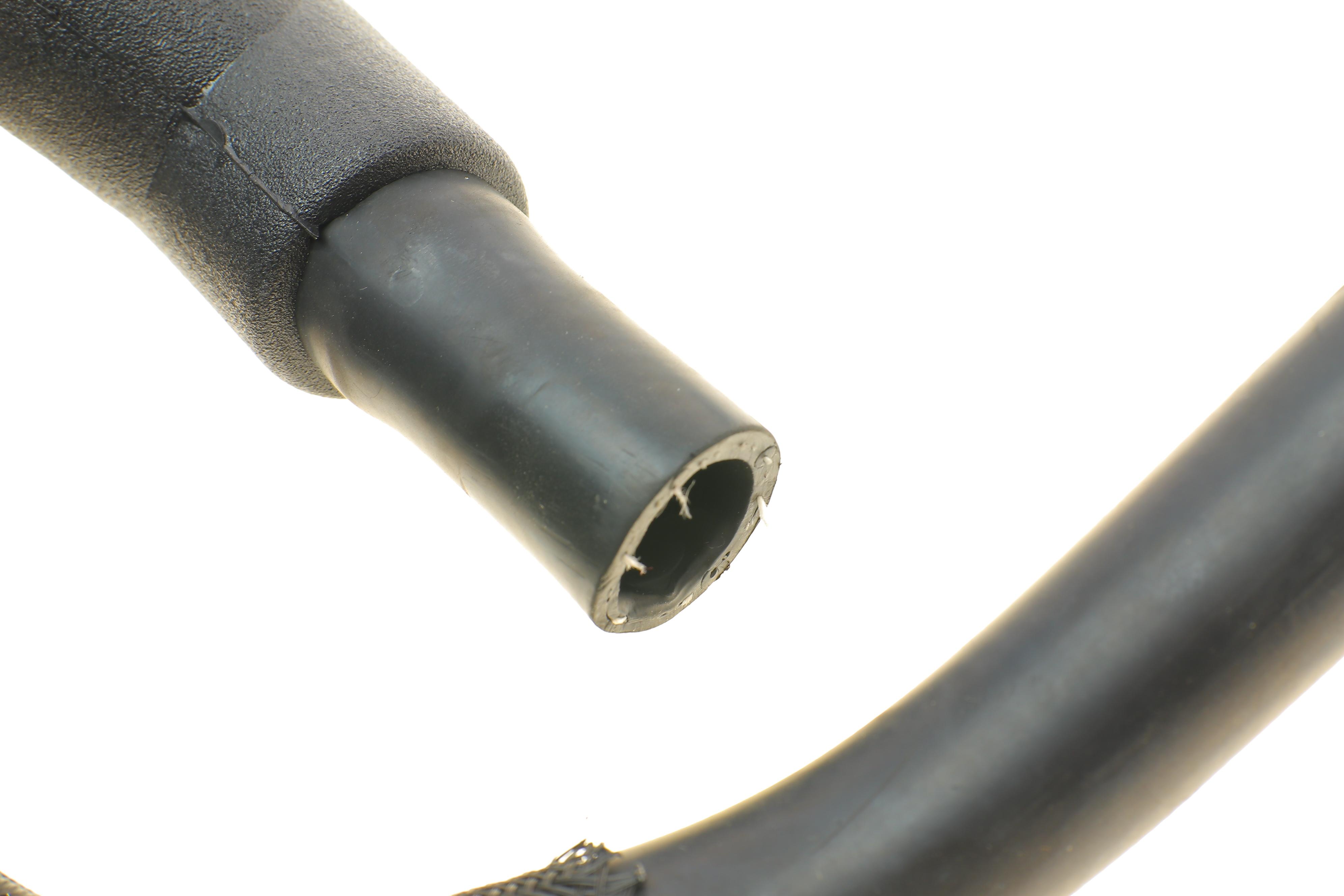 Патрубок радіатора Opel Movano B/Renault Master III 2.3CDTI/dCi 10-