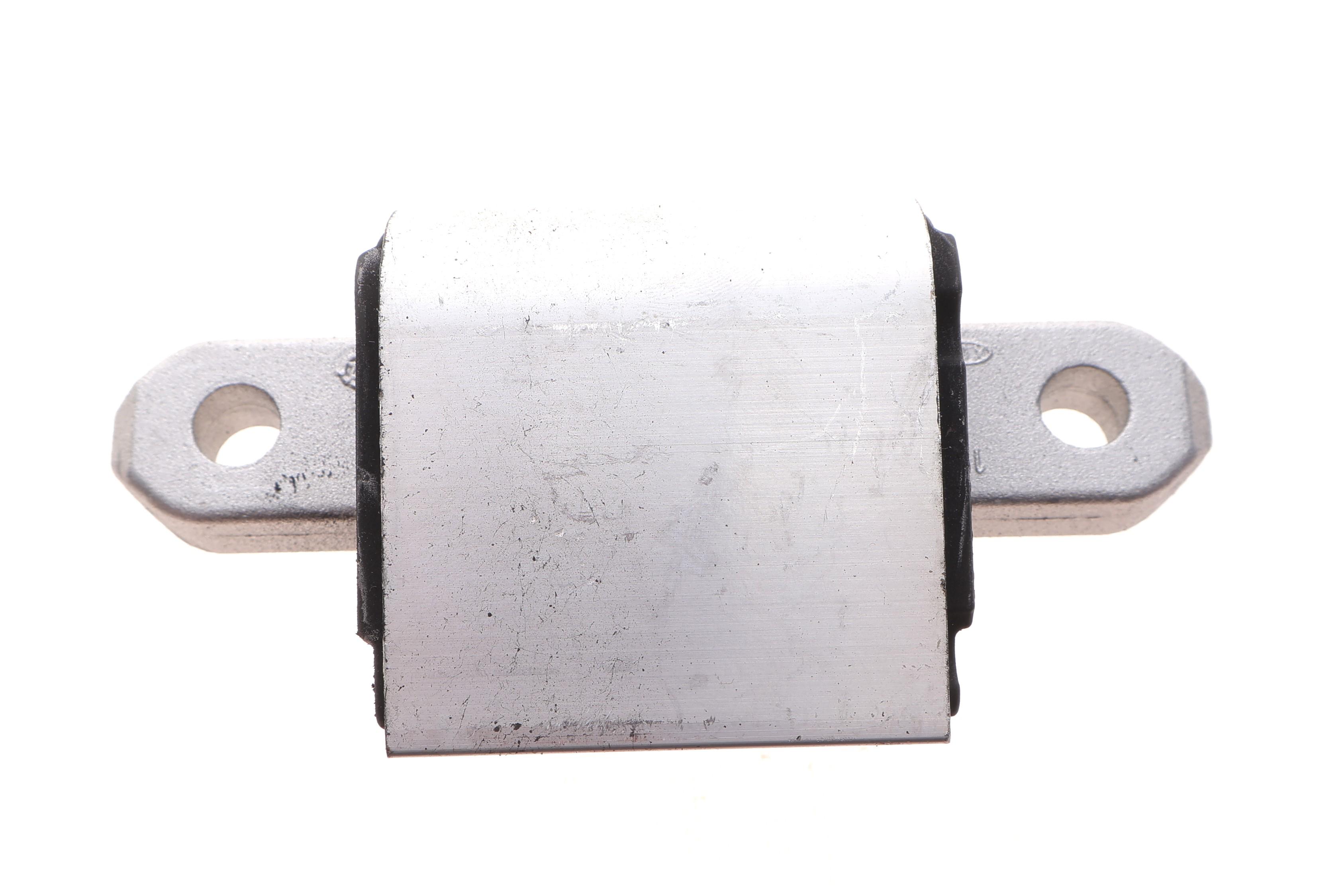 Подушка КПП MB Vito OM651 14- ззаду