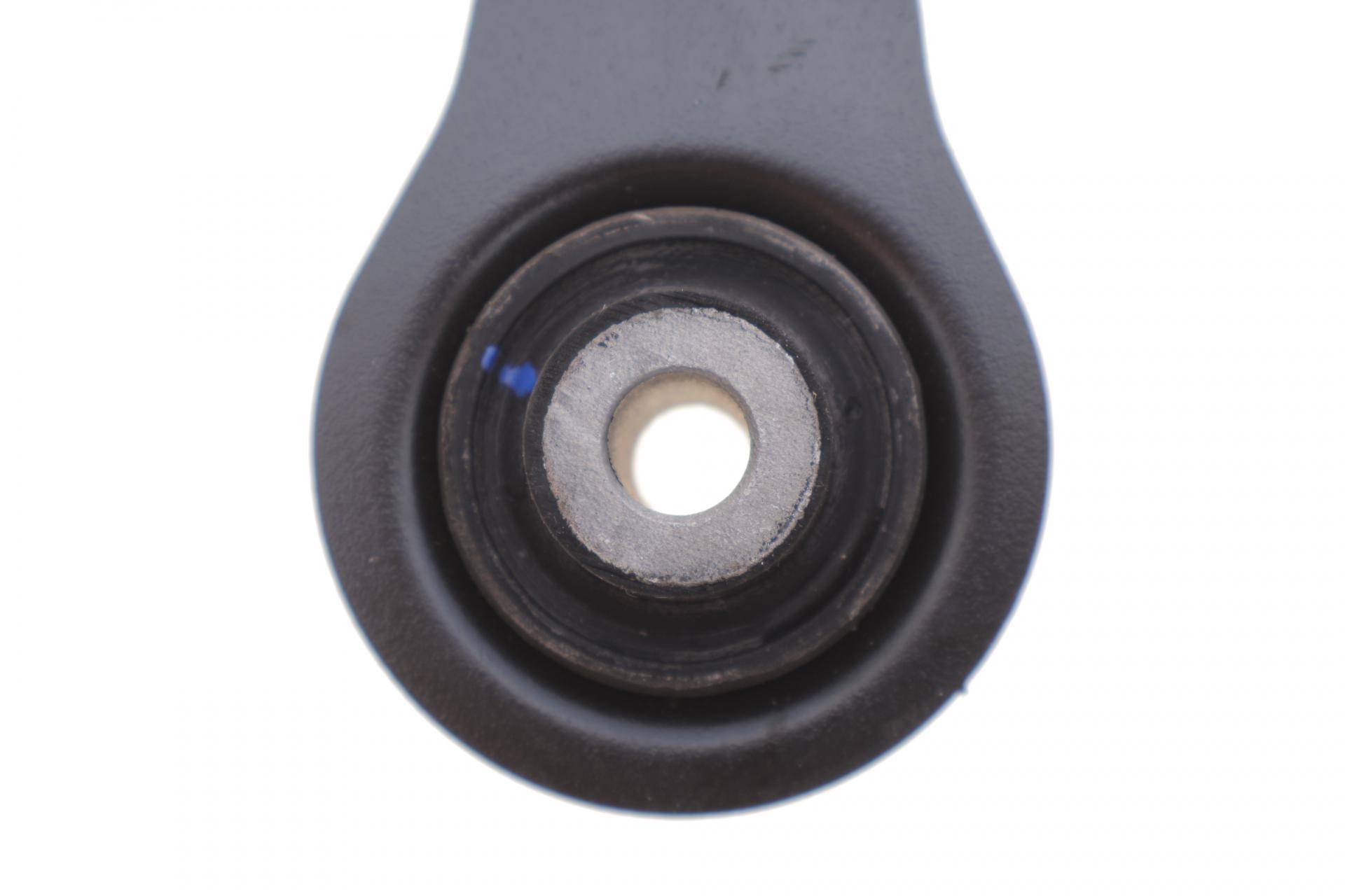 Важіль підвіски (задній/зверху/спереду) Tesla Model 3 17-