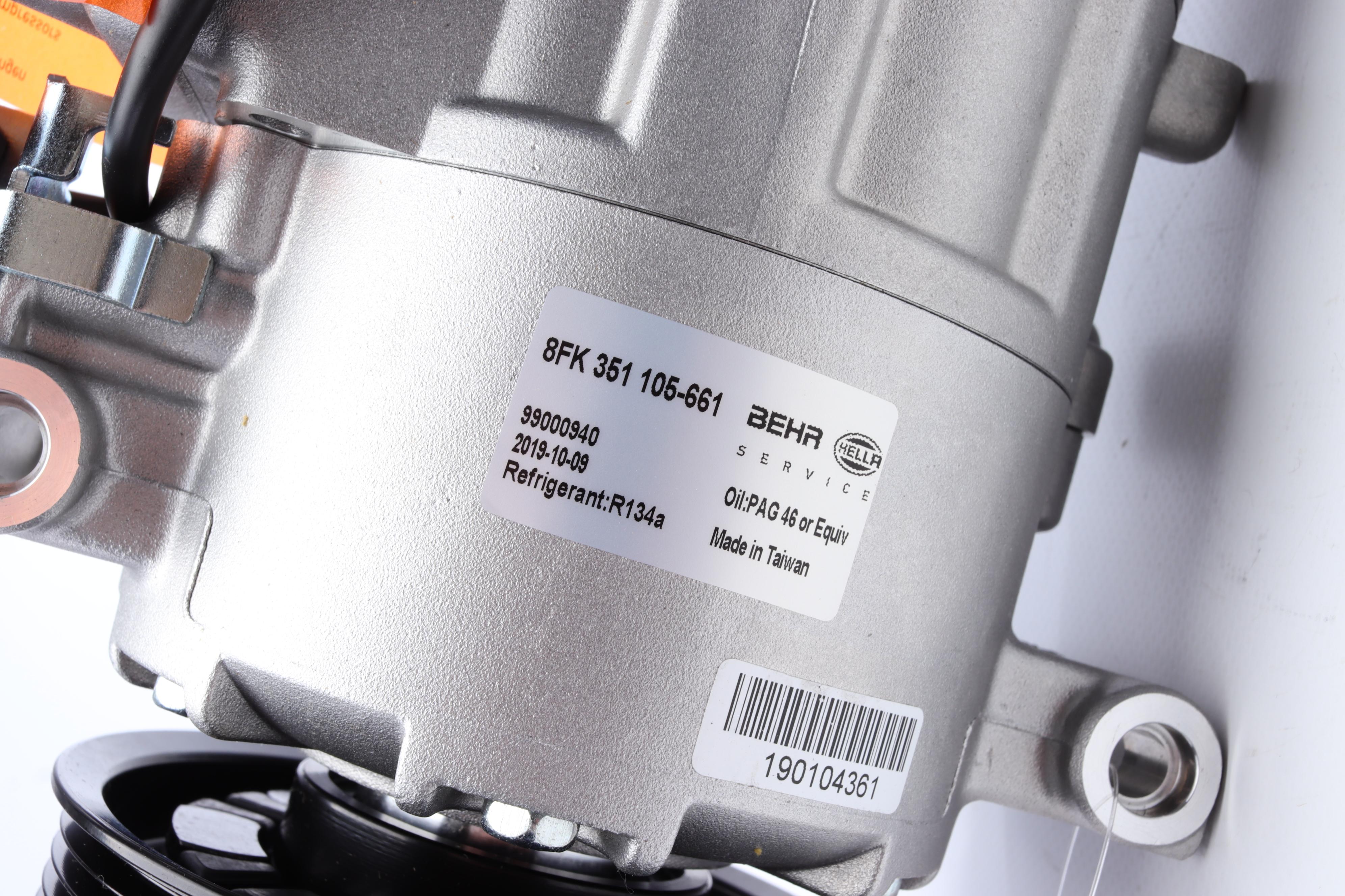 Компресор кондиціонера Audi A4 2.4 01-05 (d=100mm)