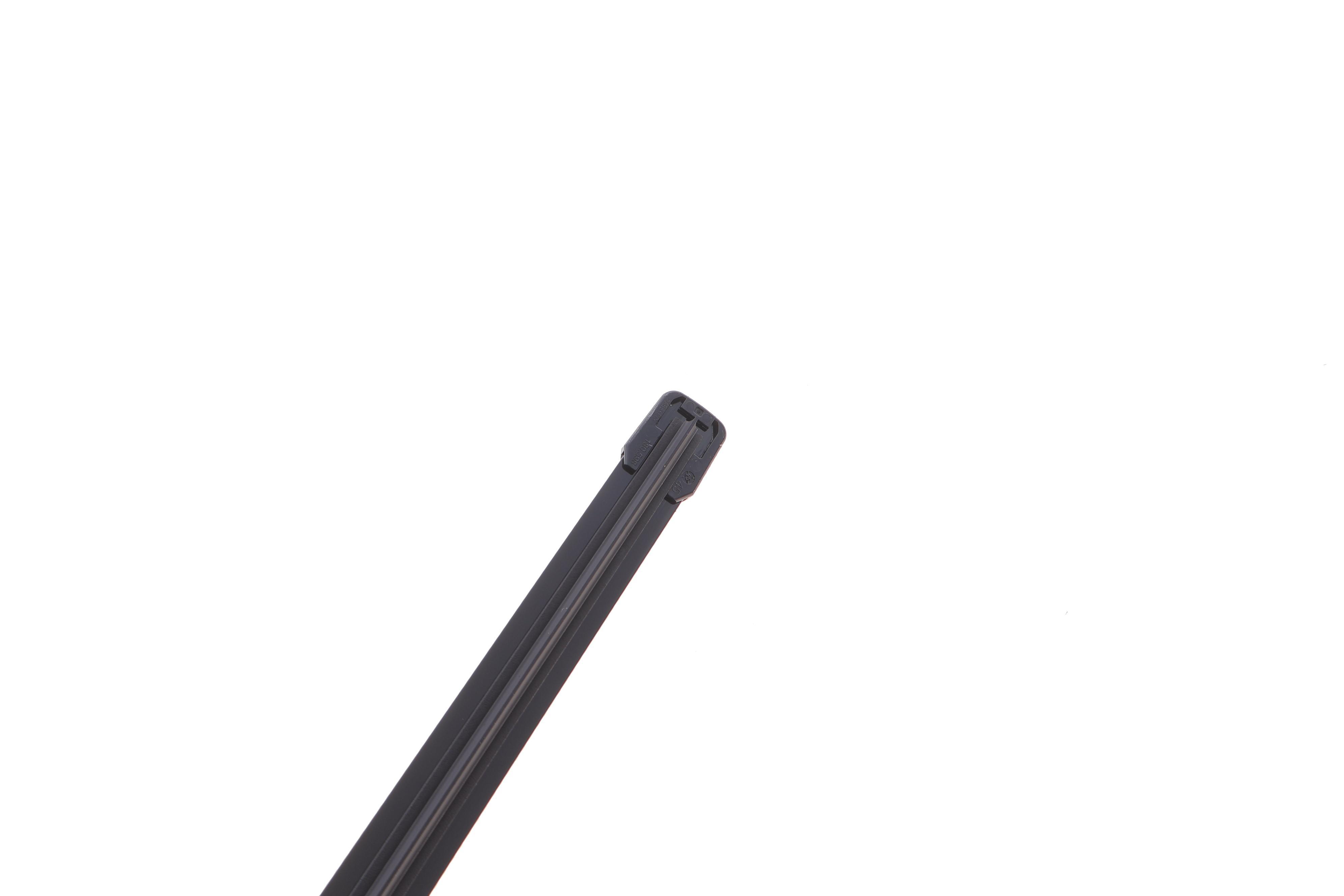 Щетки стеклоочистителя (650/450mm) Citroen Nemo/Peugeot Bipper 08-