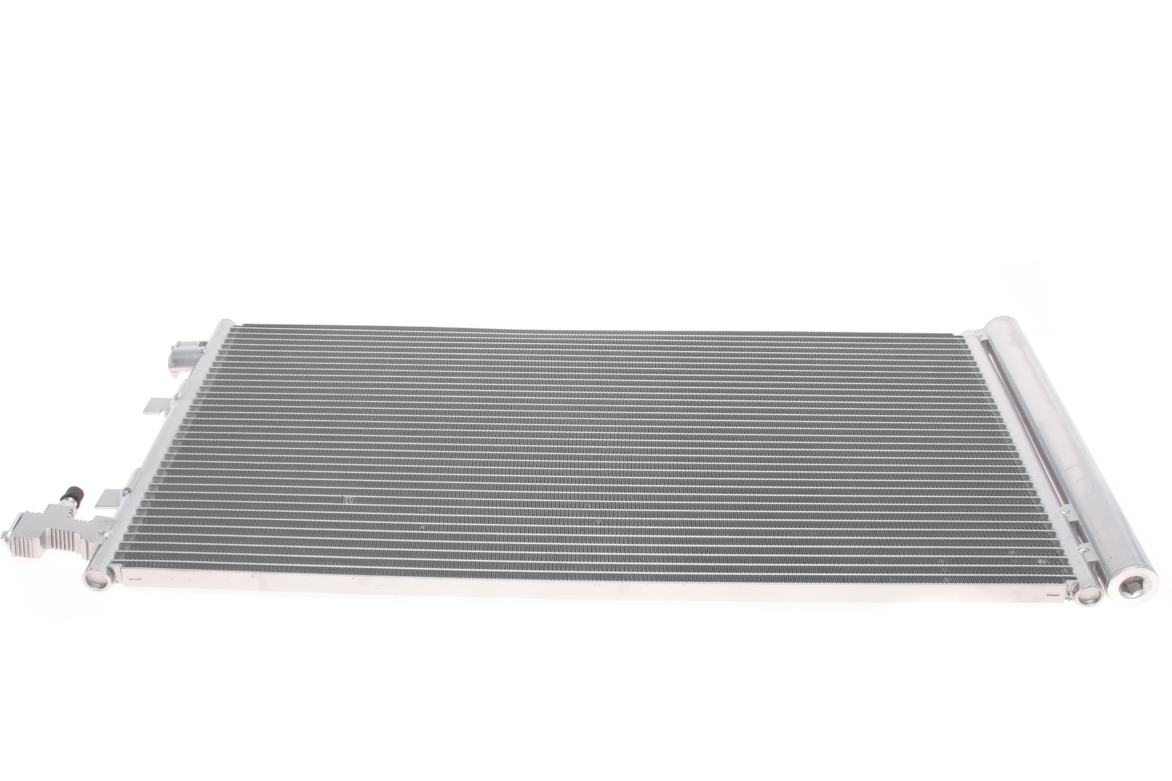 Радіатор кондиціонера Renault Fluence/Scenic III/Megane III 1.4-2.0 09- (з осушувачем)