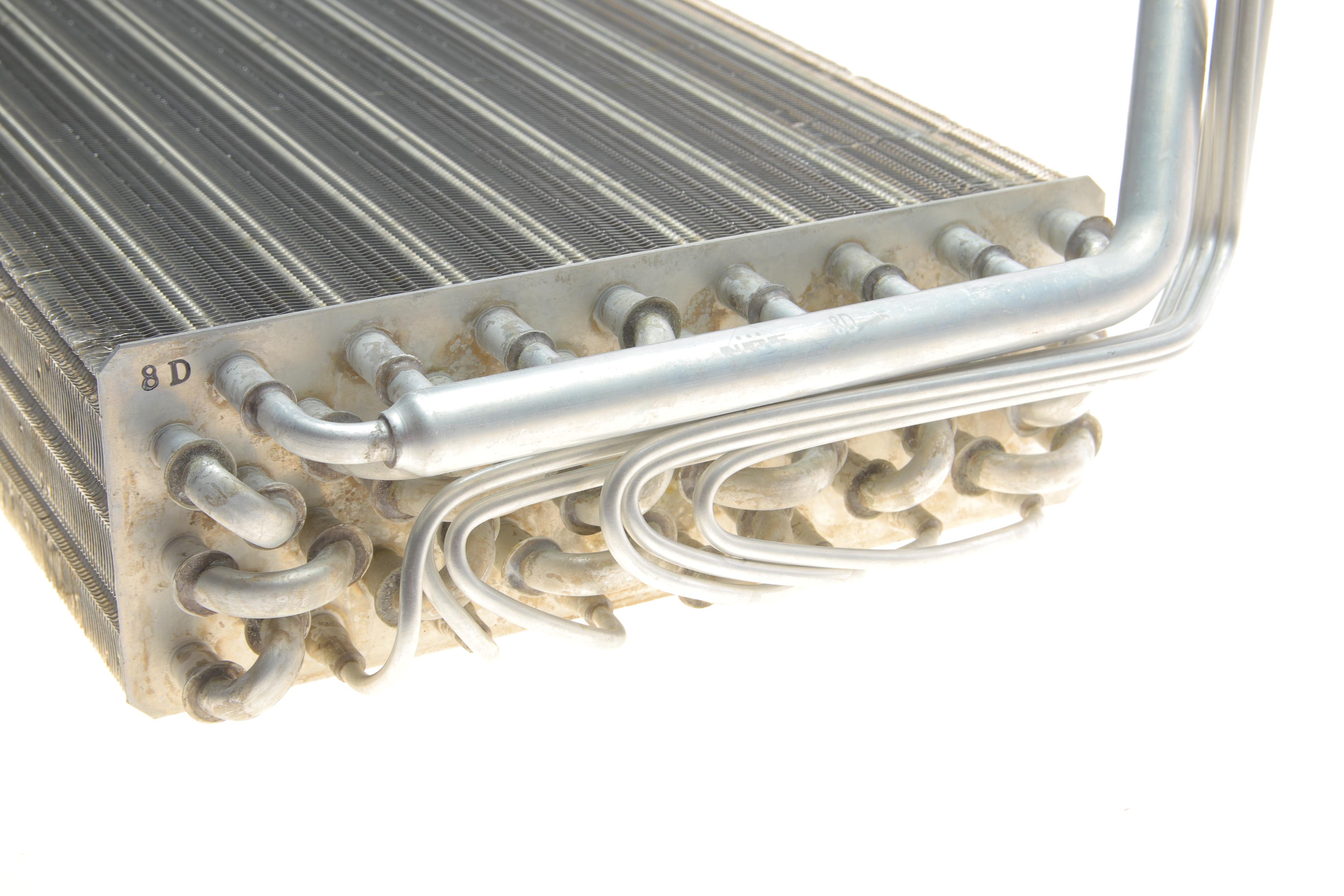 Радіатор кондиціонера Citroen Jumpy/Peugeot Expert/Fiat Scudo 1.6-2.1D 94-06 (випаровувач)