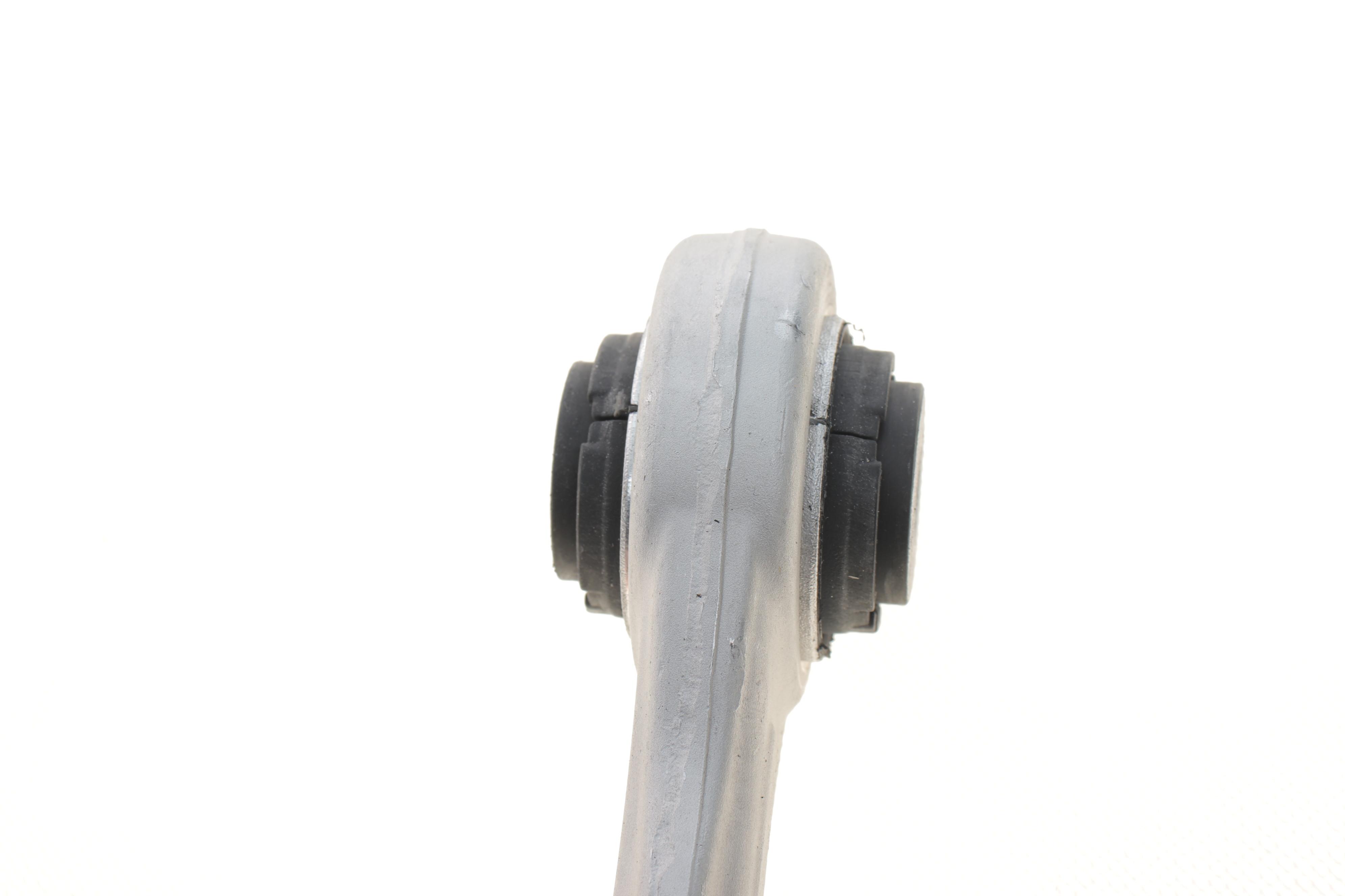 Важіль підвіски (задній/спереду) (R) BMW X5 (E70) 06-13/ X6 (E71/E72) 08-14