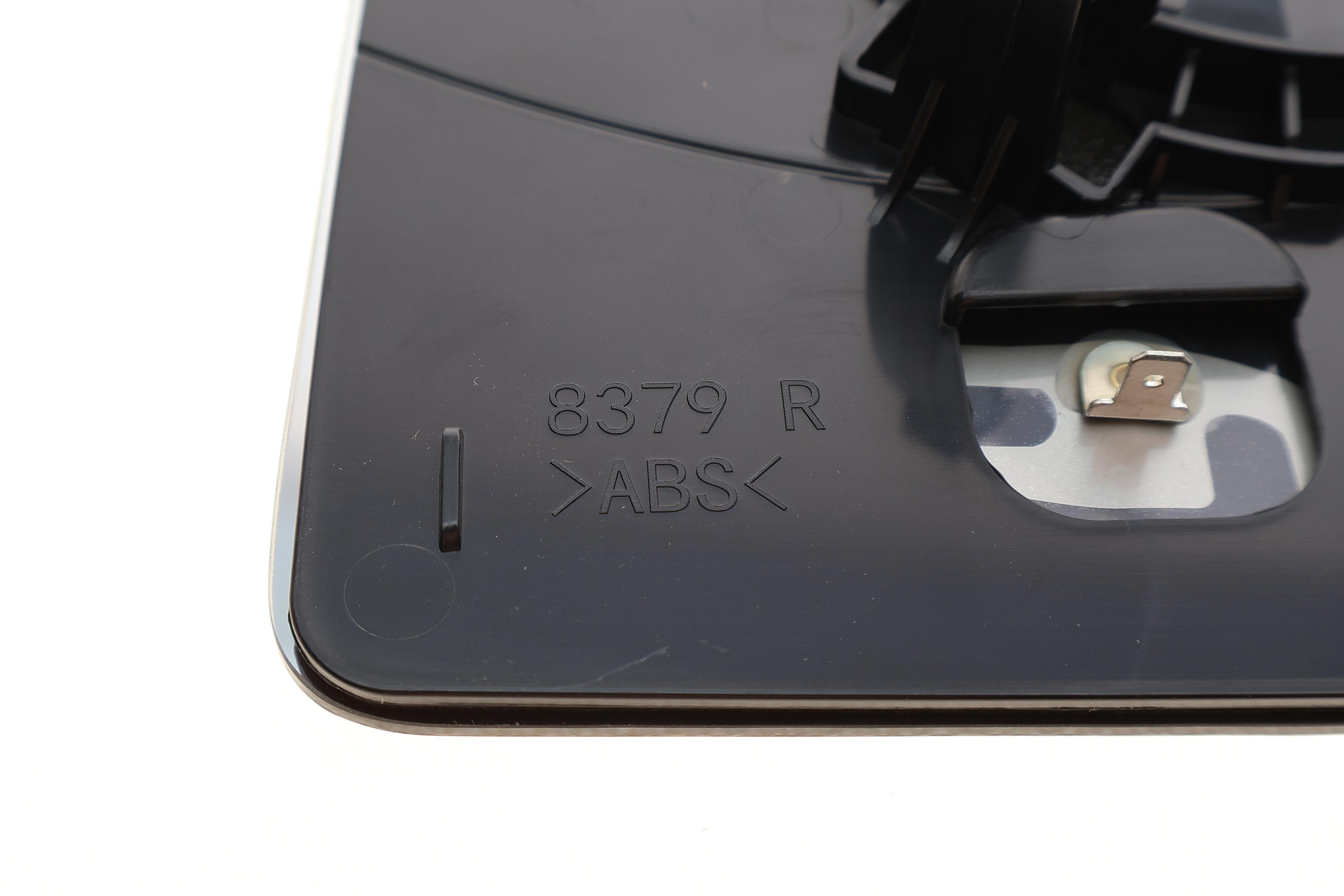 Стекло зеркала (с подогревом) VW Crafter 16- (R)