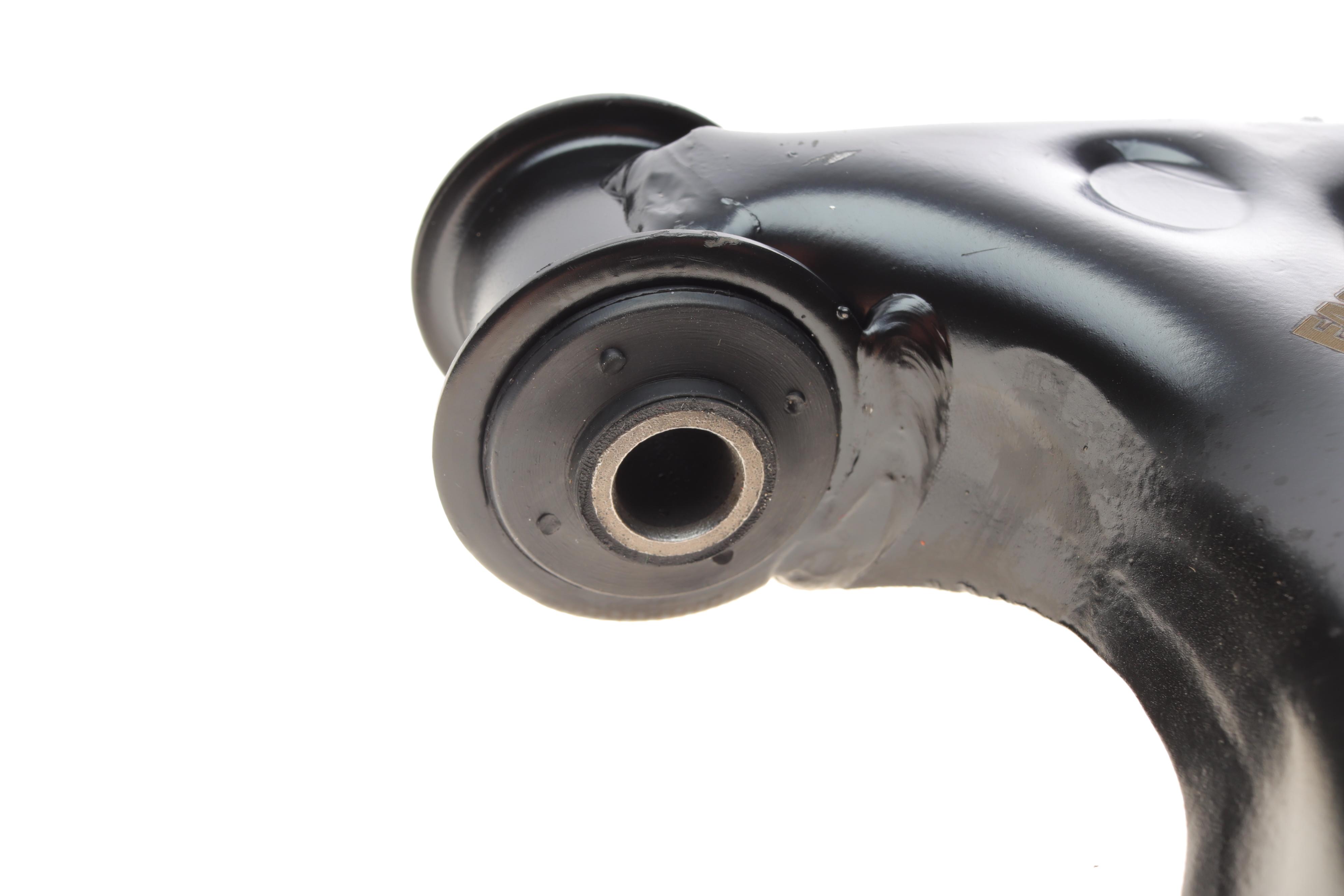 Важіль підвіски (передній) (R) Skoda Rapid/Fabia/VW Polo 09-