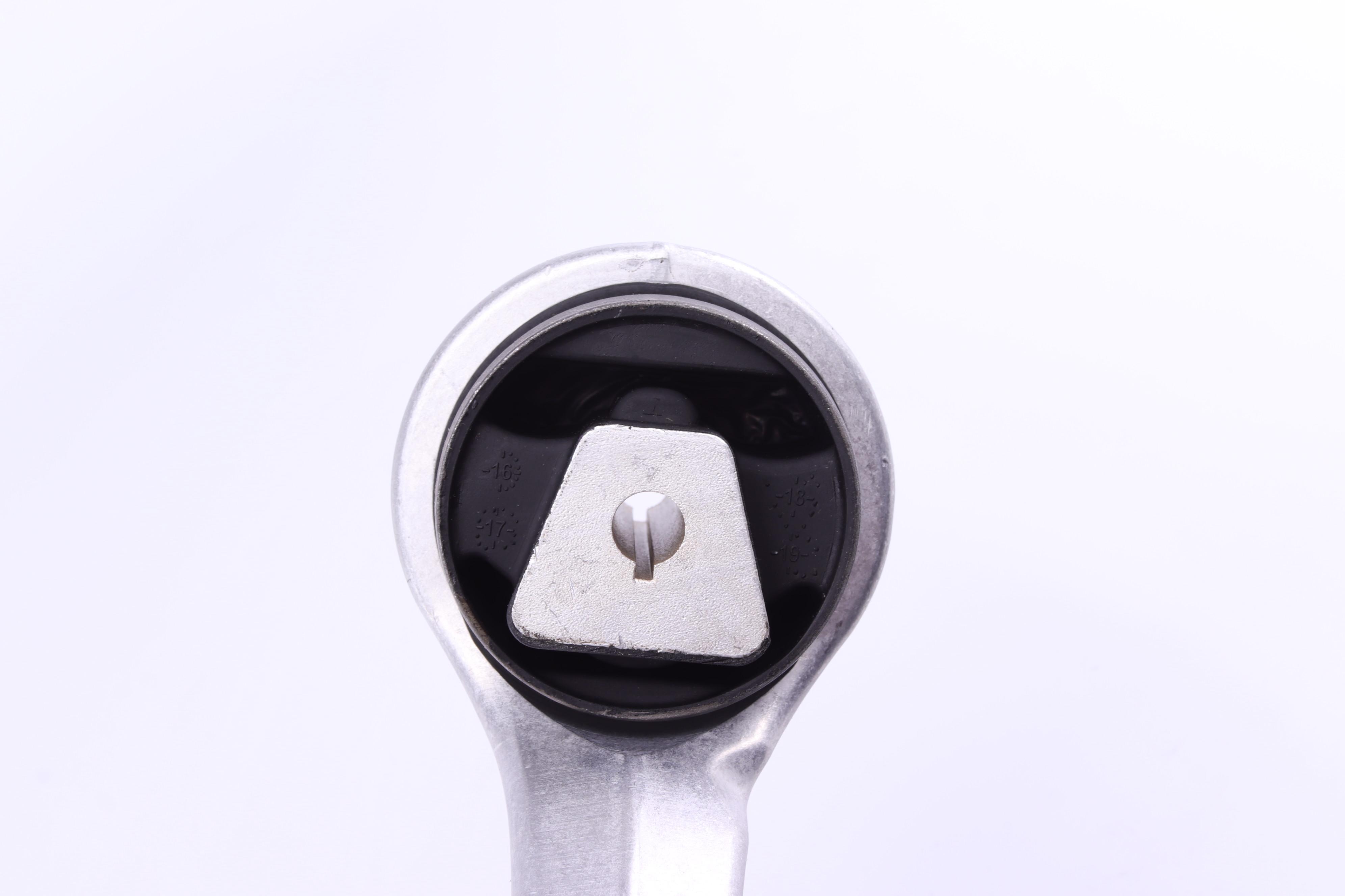 Важіль підвіски (передній/знизу) (L) Audi A4/A5 15-