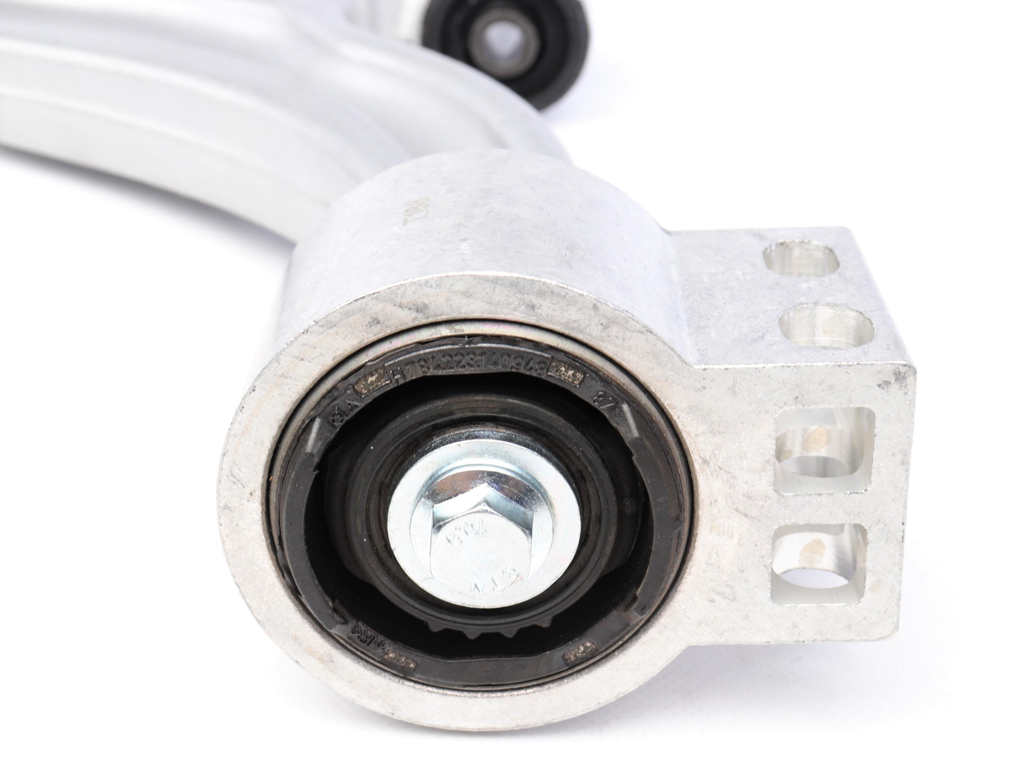 Важіль підвіски (передній/знизу) (L) Chevrolet Cruze/Opel Astra J 09-