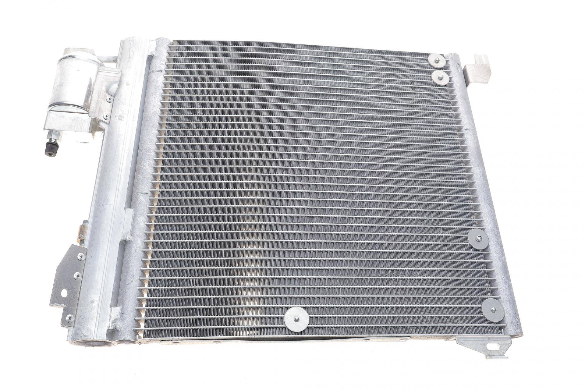 Радіатор кондиціонера Opel Astra 98-09