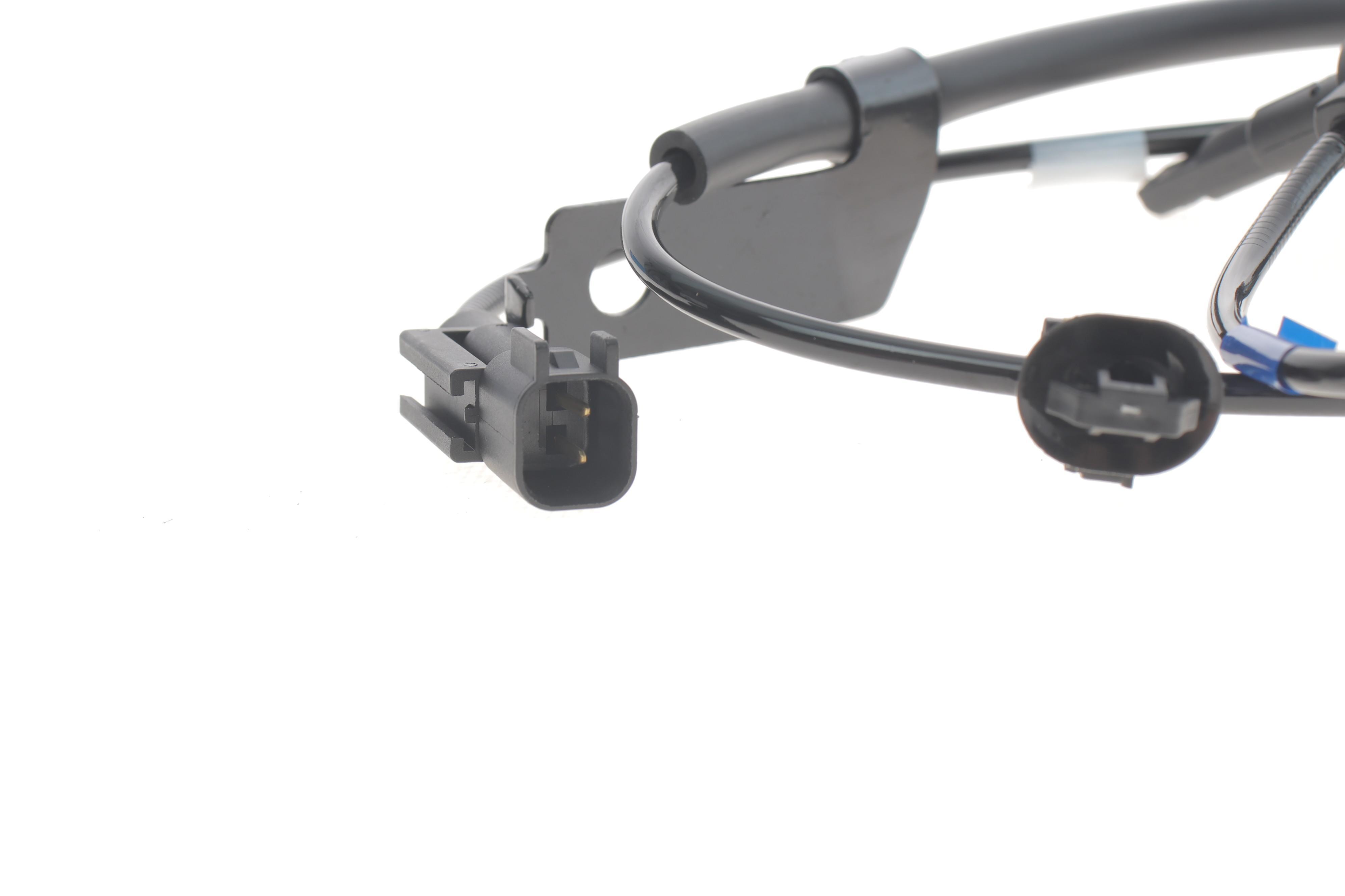 Датчик ABS (передний) Mitsubishi Outlender 2.0i 11-/Lancer VIII 2.0i 06- 15 (R)