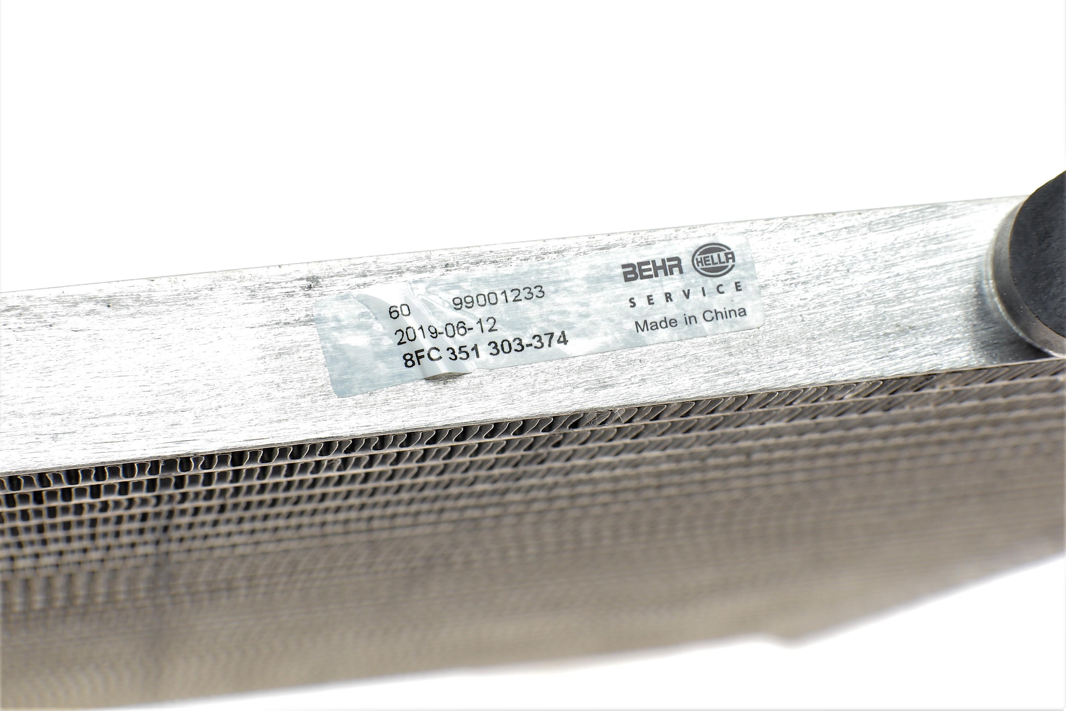 Радіатор кондиціонера Citroen Berlingo/Peugeot Partner 1.6HDI 05-