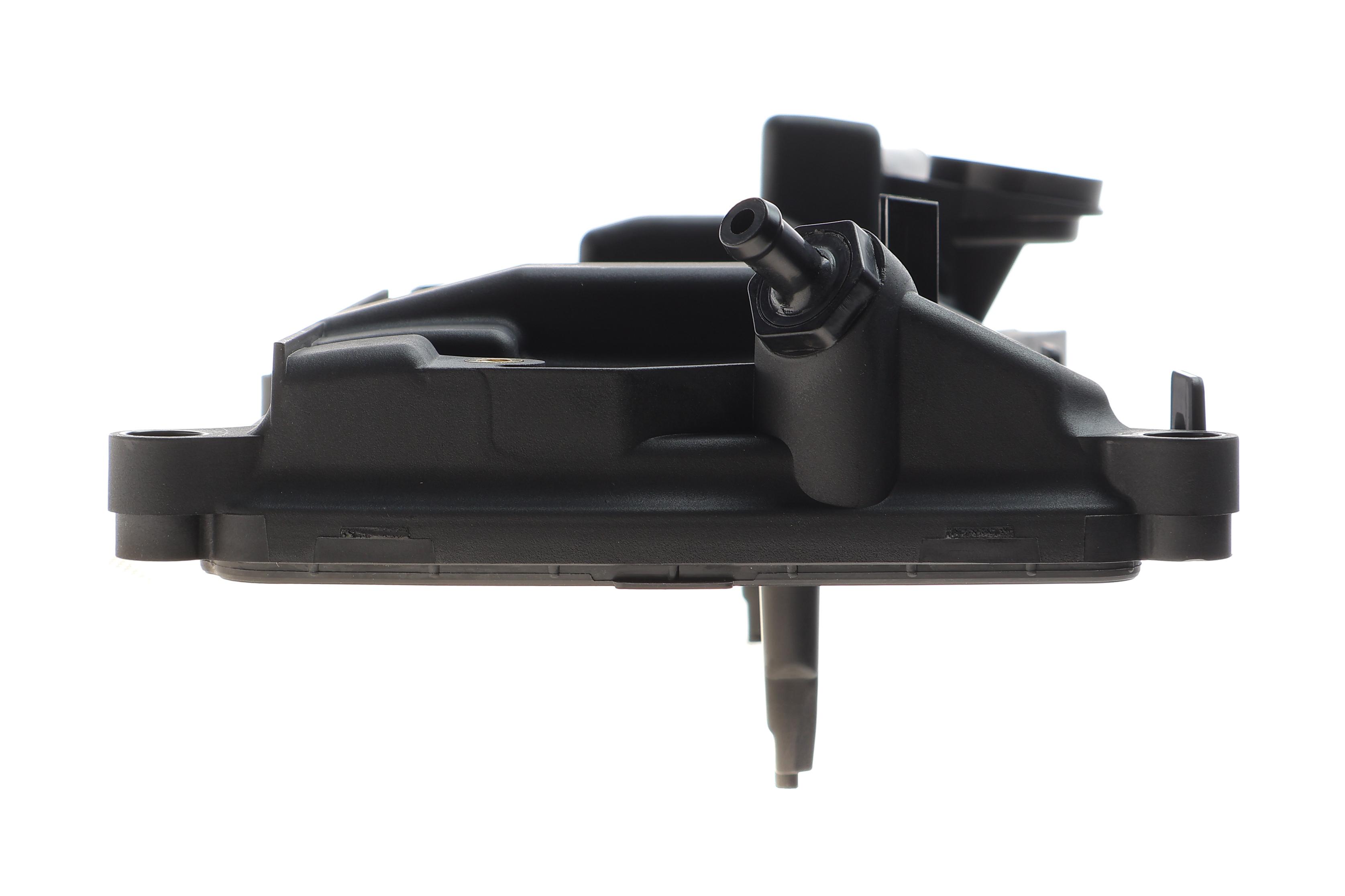 Кришка клапанів Nissan Juke 1.6 DIG-T 10-19