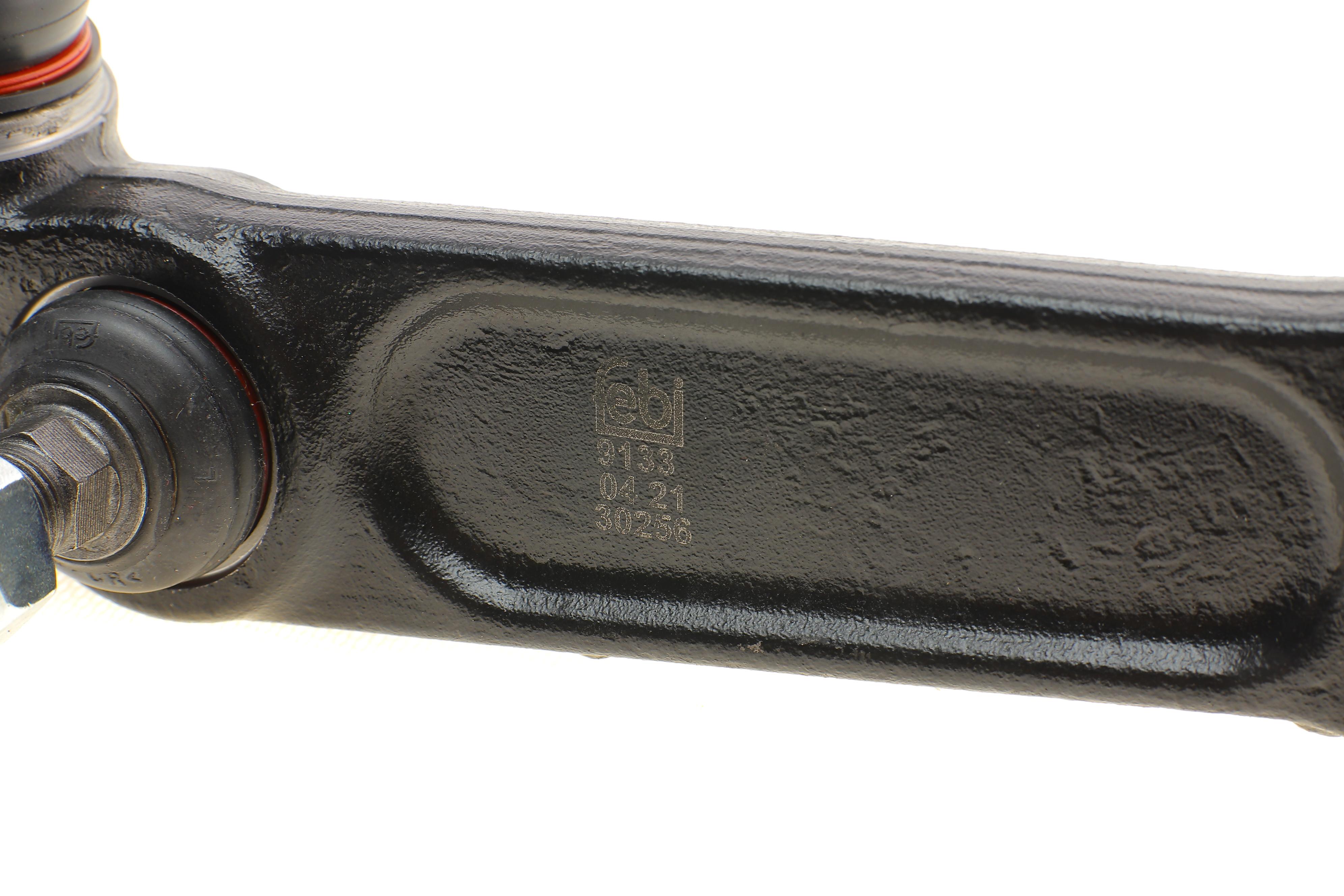 Важіль підвіски (передній/знизу) (R) MB S-class (W220)