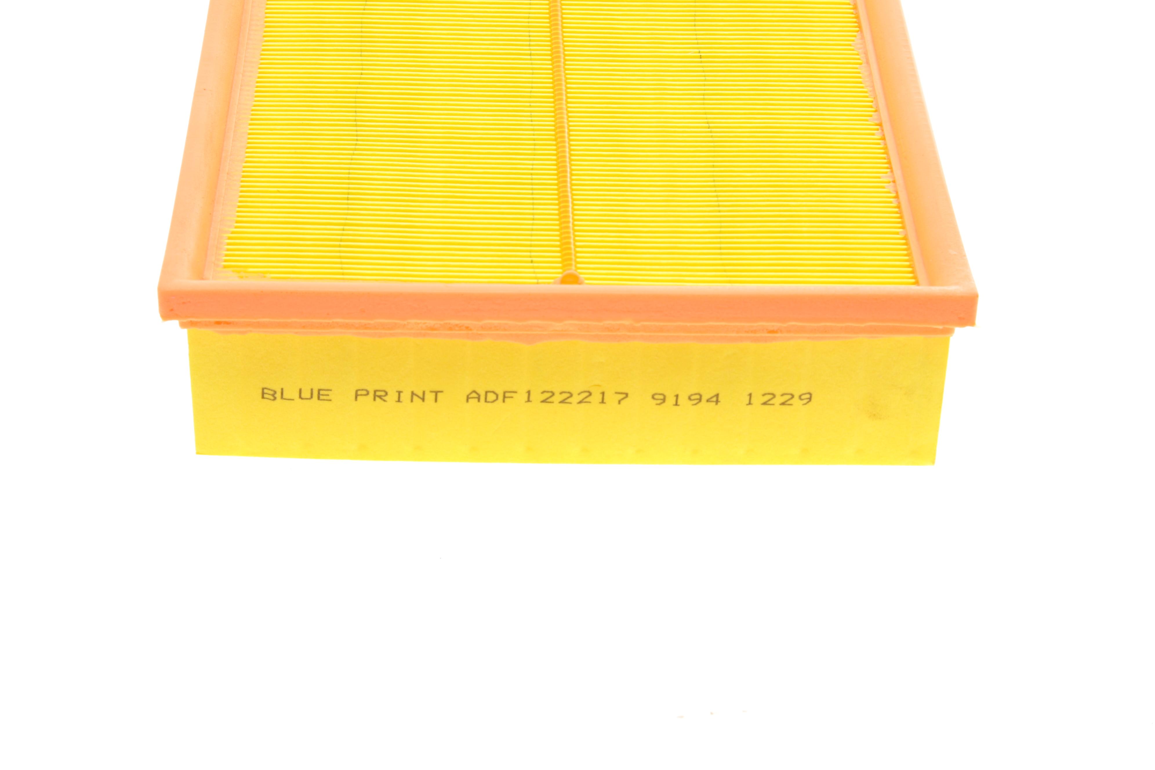 Фильтр воздушный Volvo XC90 2.4/2.5/2.9 02-14