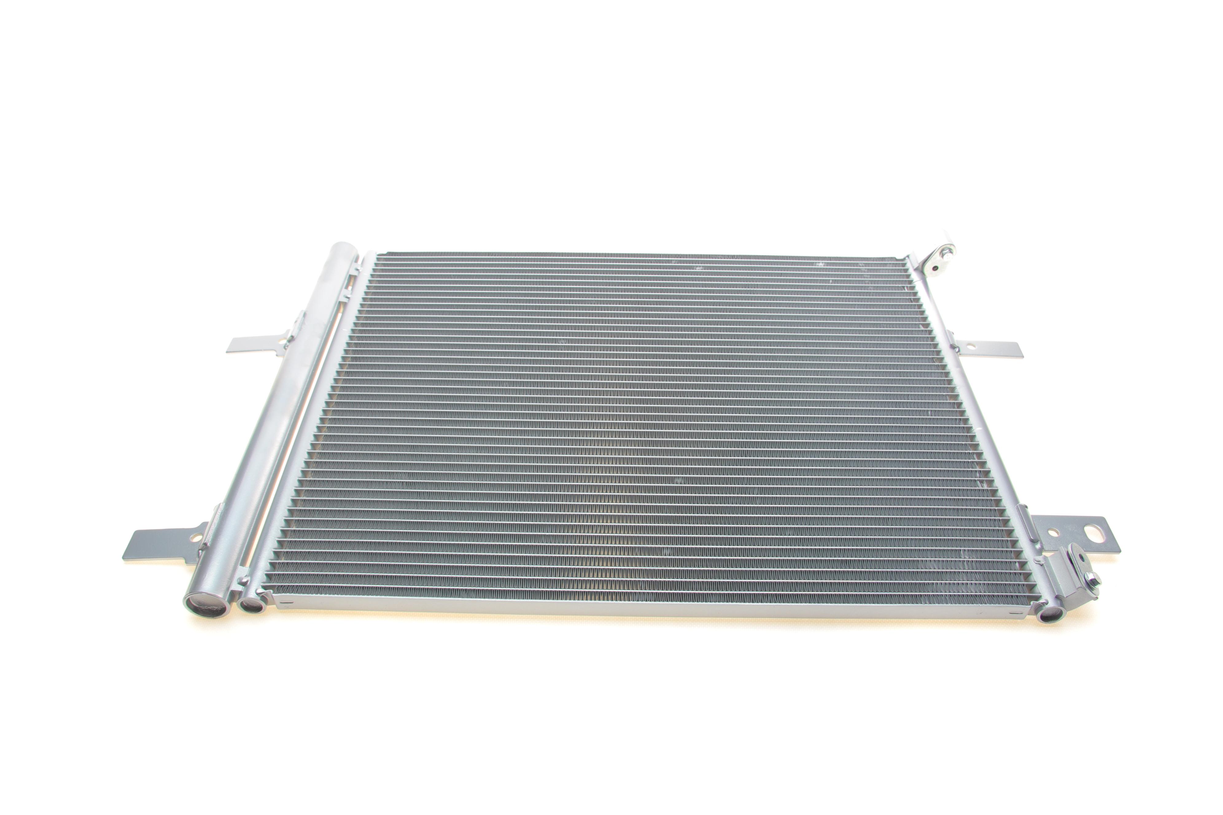 Радіатор кондиціонера Citroen Berlingo/Jumpy/Peugeot Expert/Partner 16-